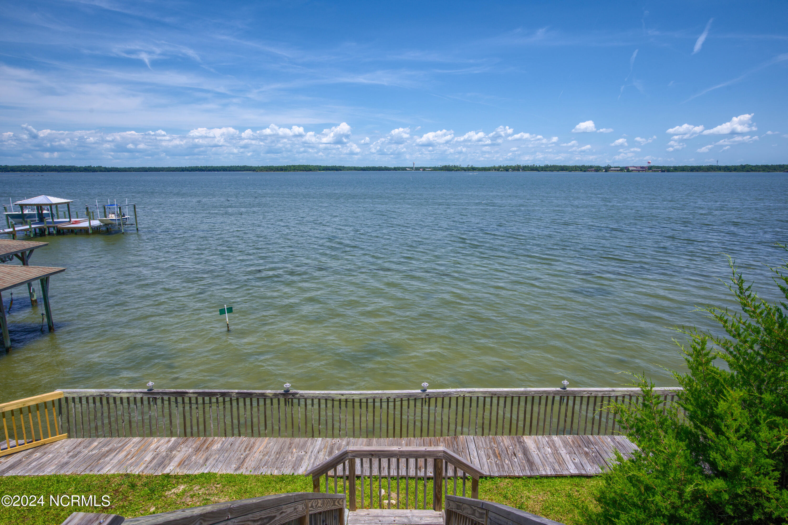 203 Riverside Drive Property Photo 64