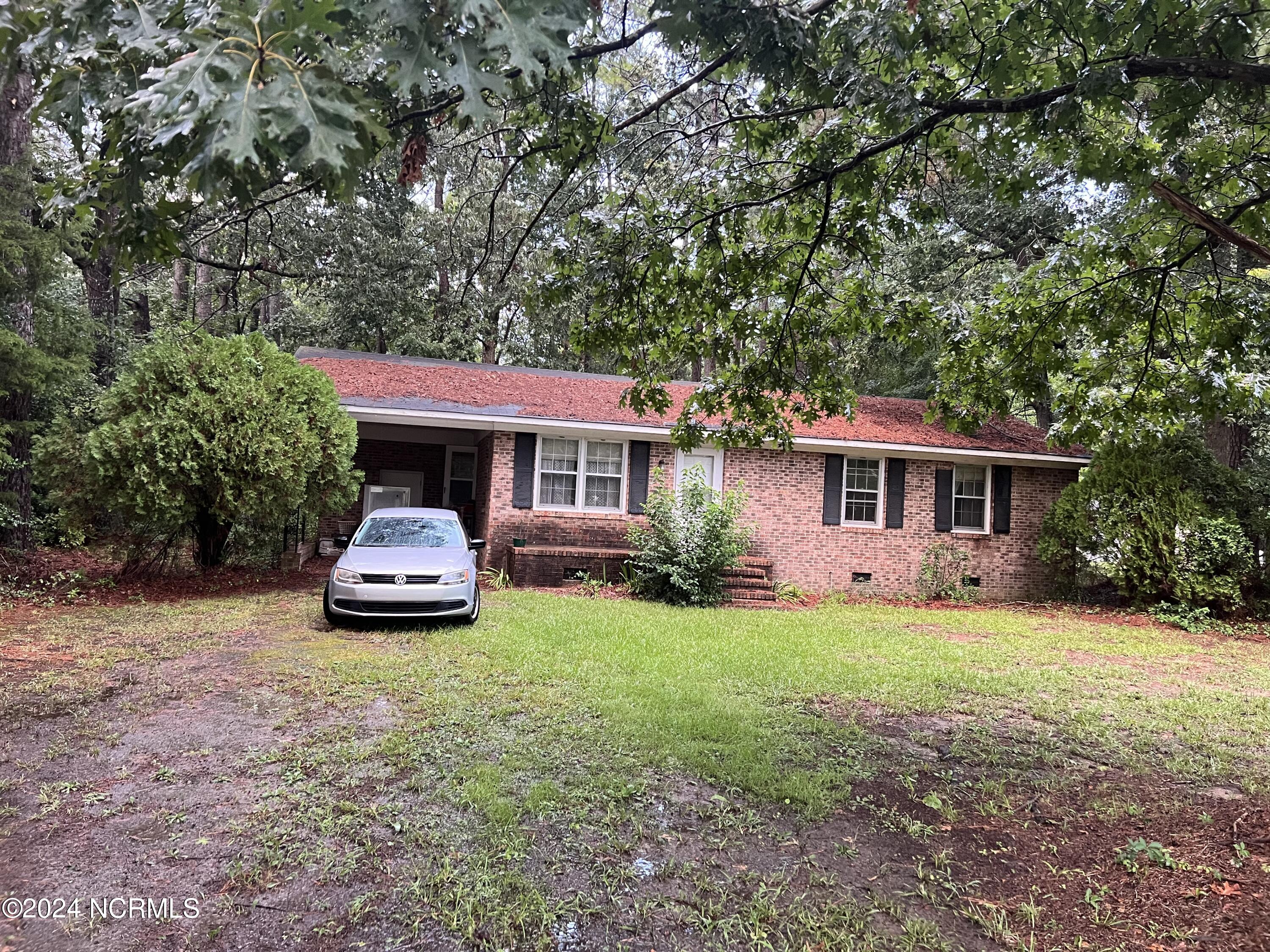 1477 Airport Road Property Photo 1