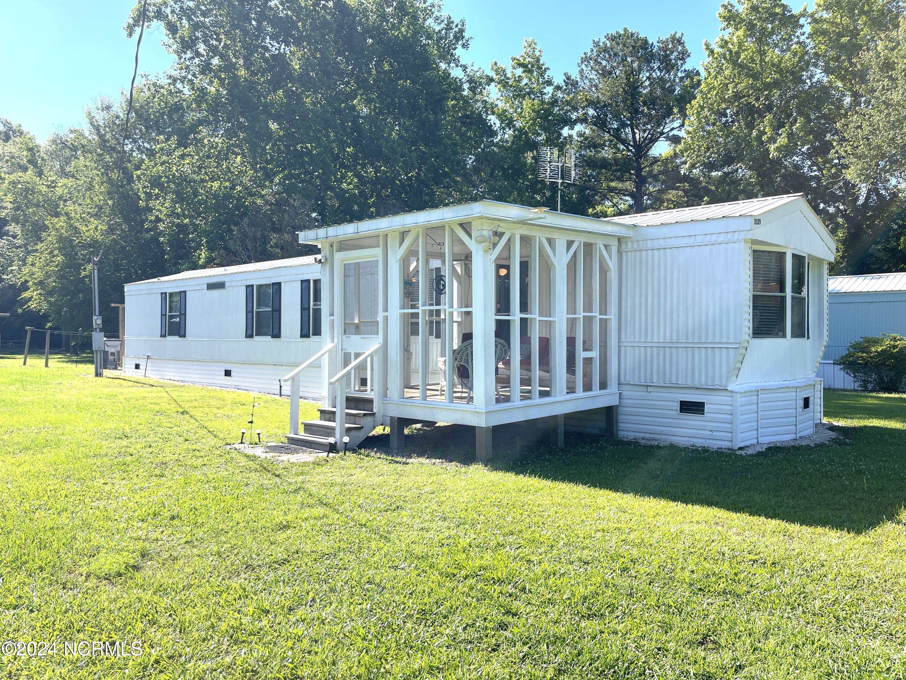 2529 Ocean Sound Circle Property Photo 2