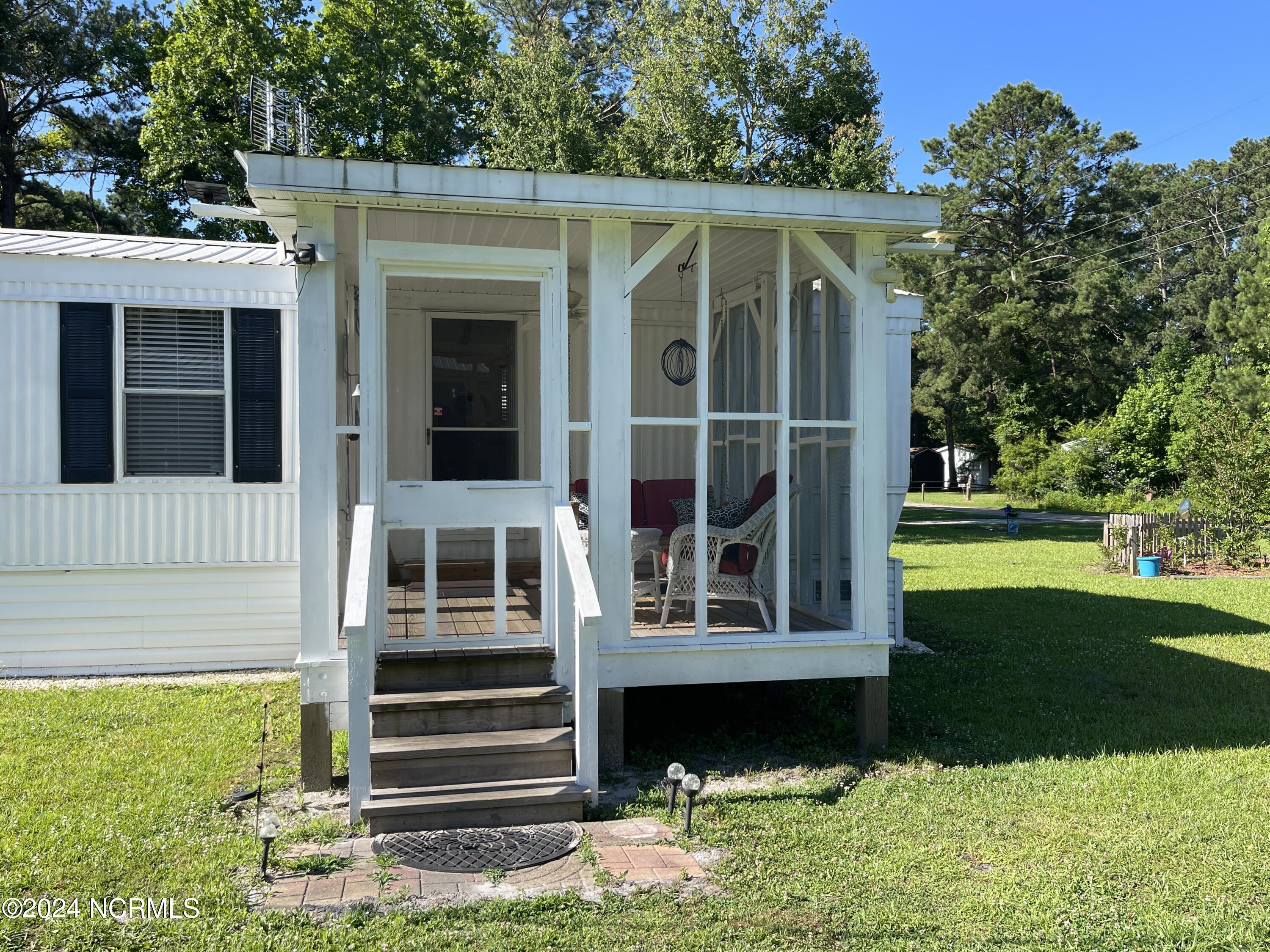 2529 Ocean Sound Circle Property Photo 3