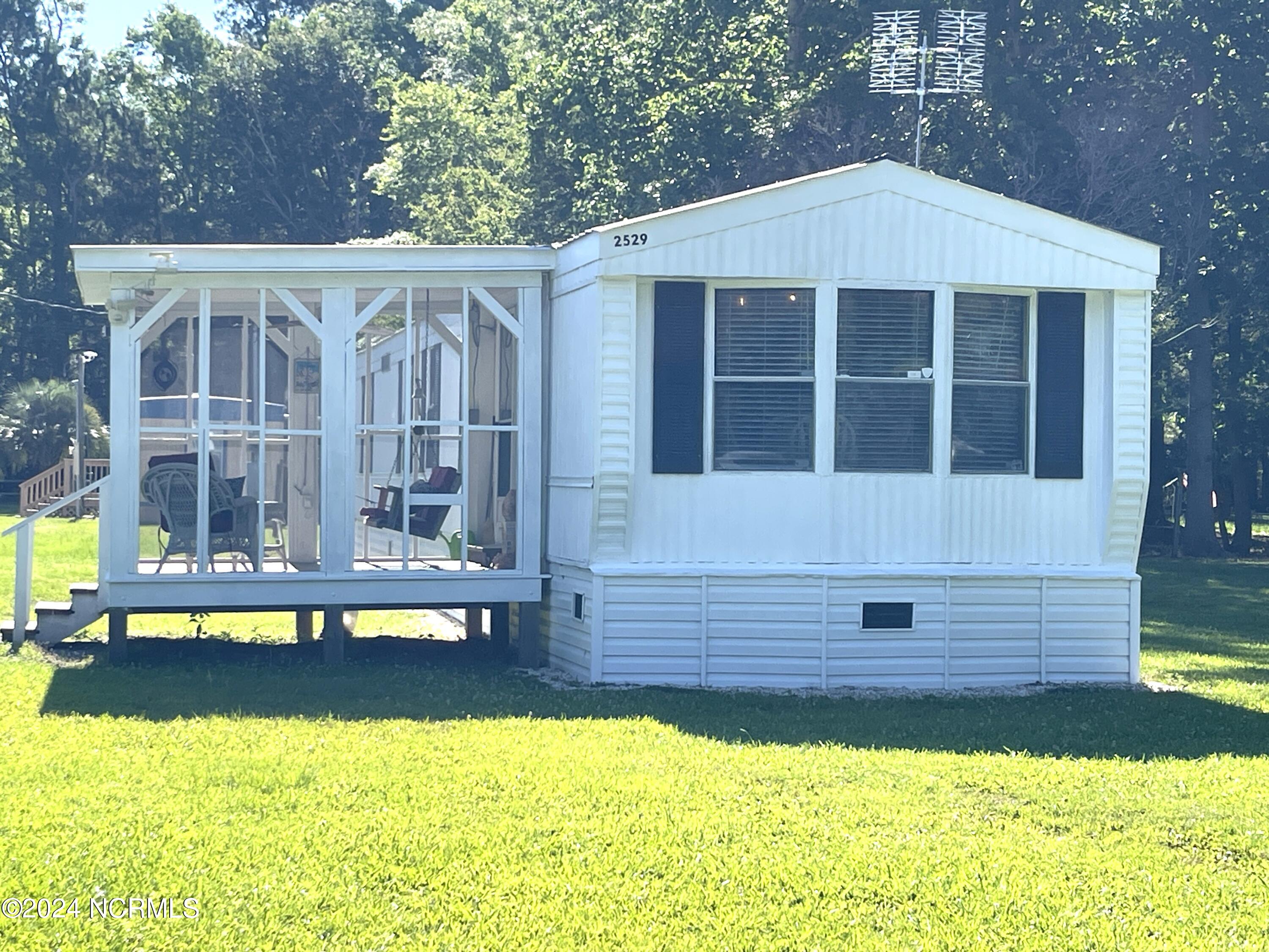 2529 Ocean Sound Circle Property Photo 5