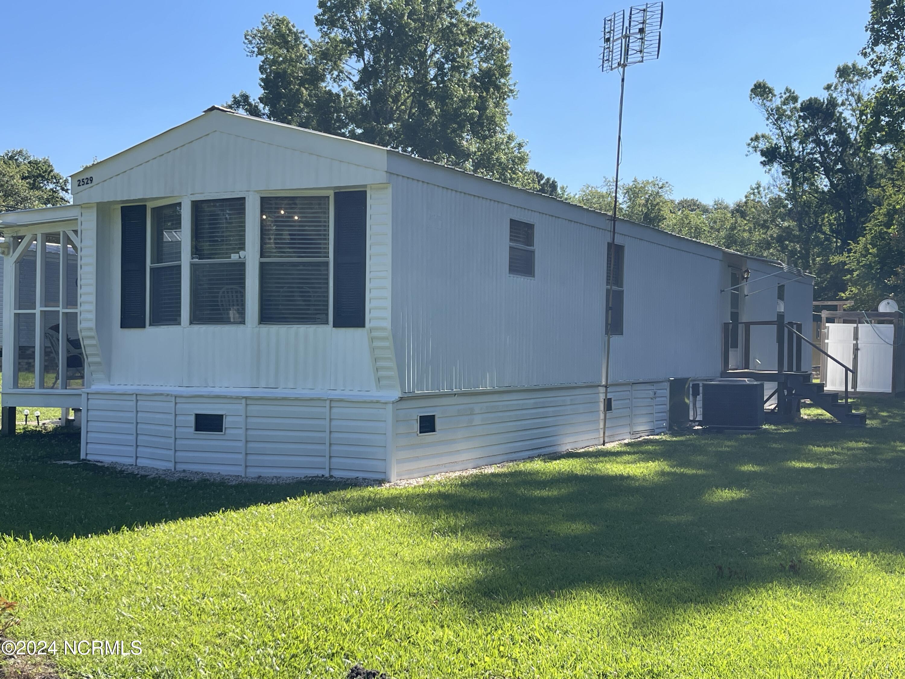 2529 Ocean Sound Circle Property Photo 7
