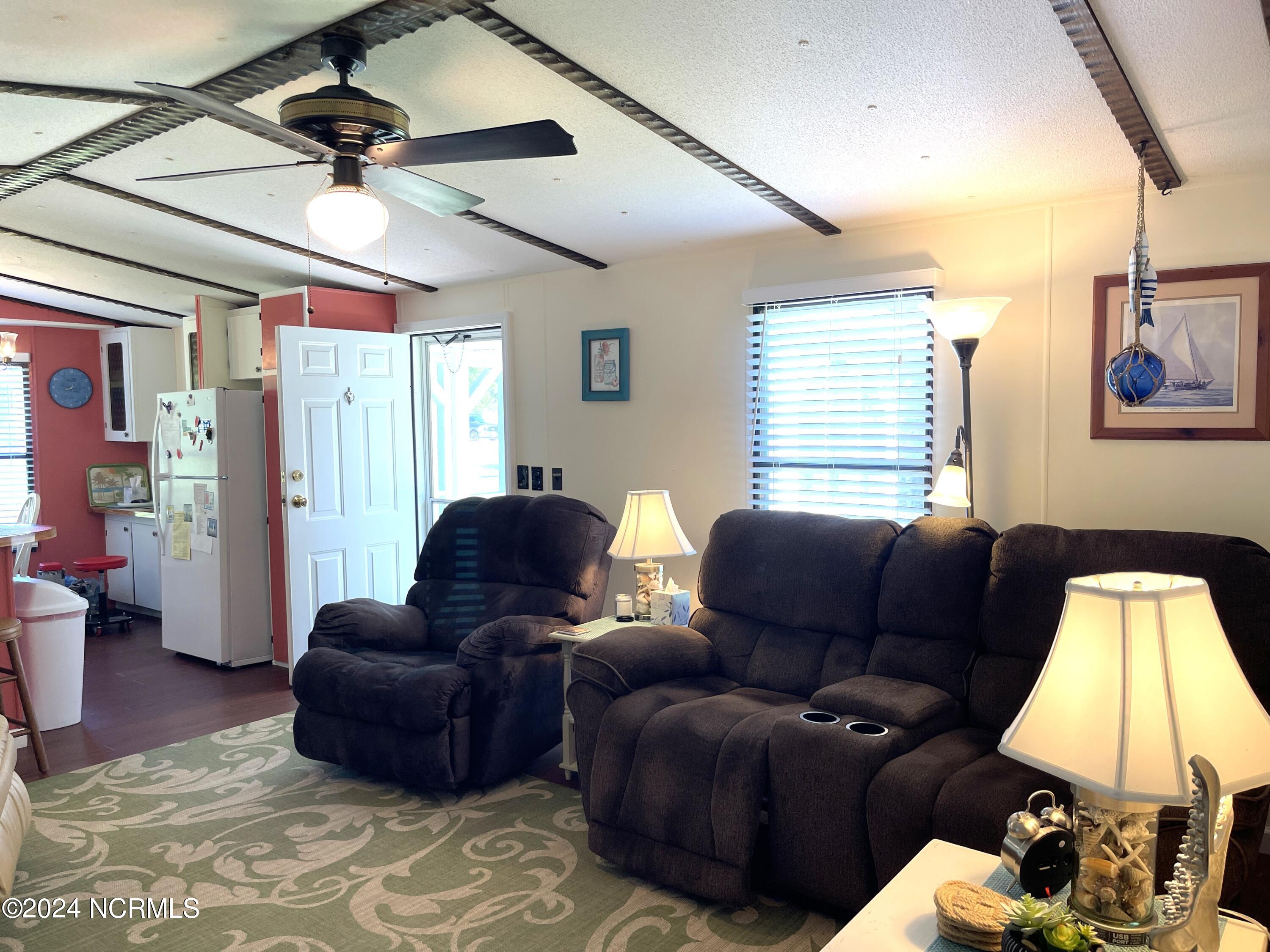 2529 Ocean Sound Circle Property Photo 11