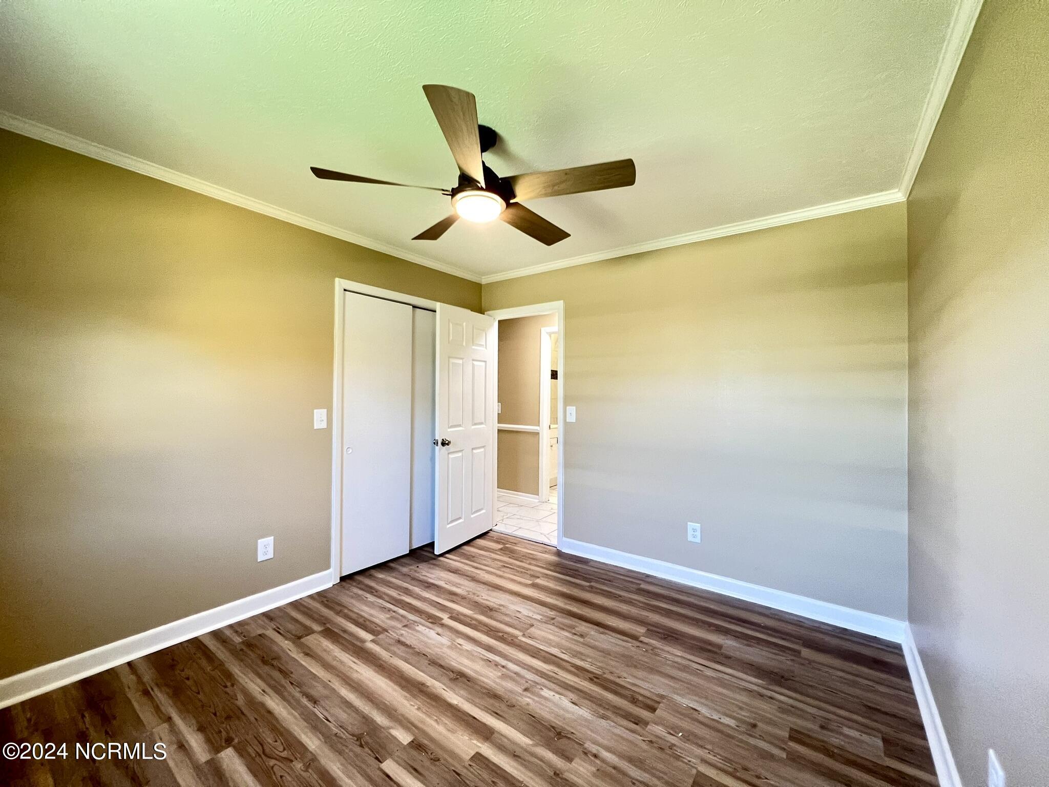 710 W Wards Bridge Road Property Photo 17