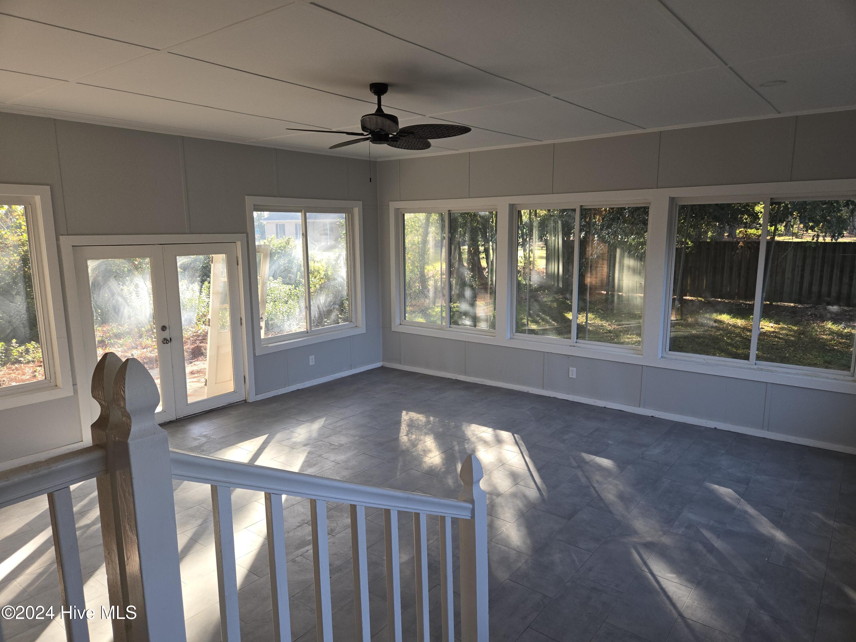 710 W Wards Bridge Road Property Photo 29
