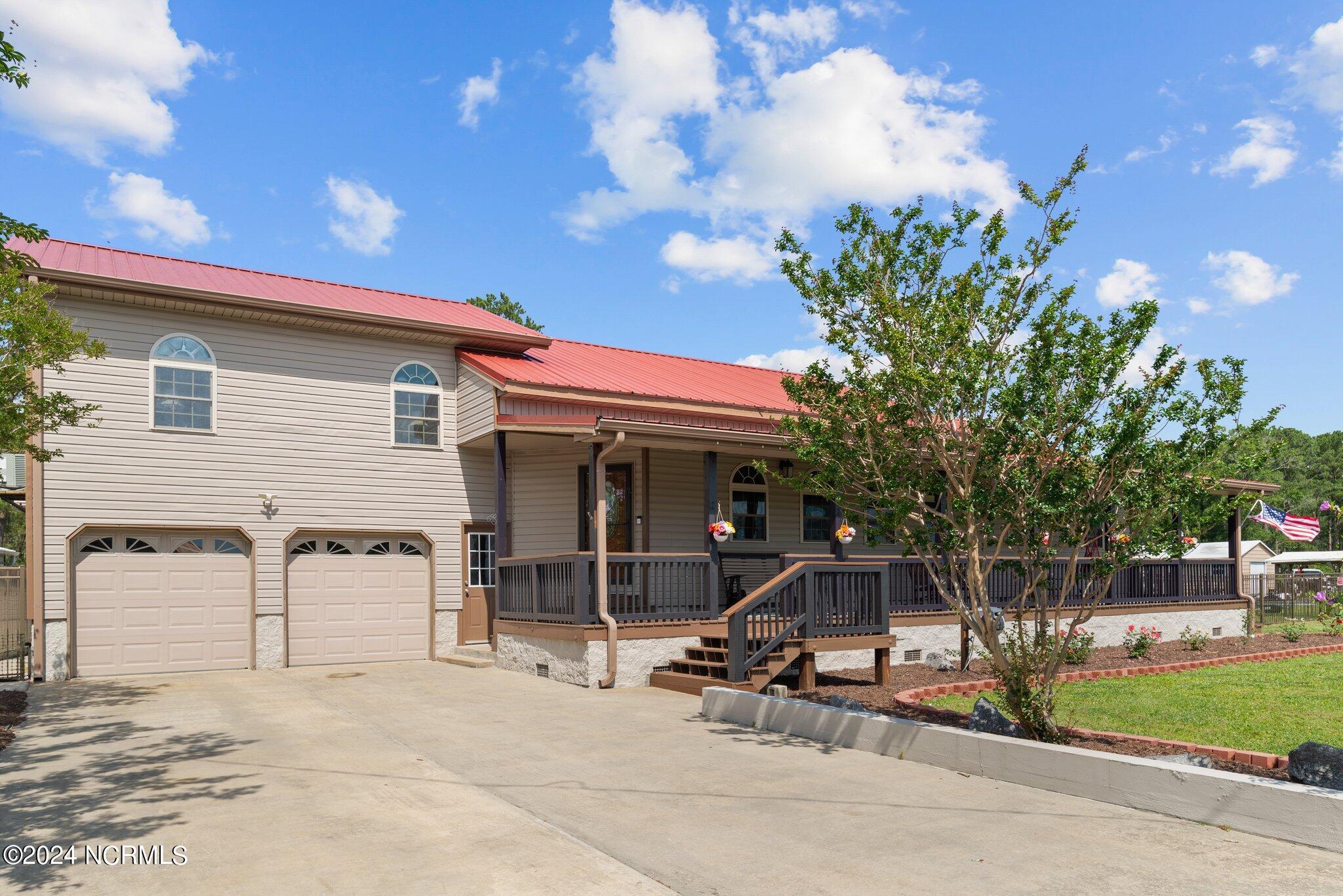 40 Beach Road Property Photo 3