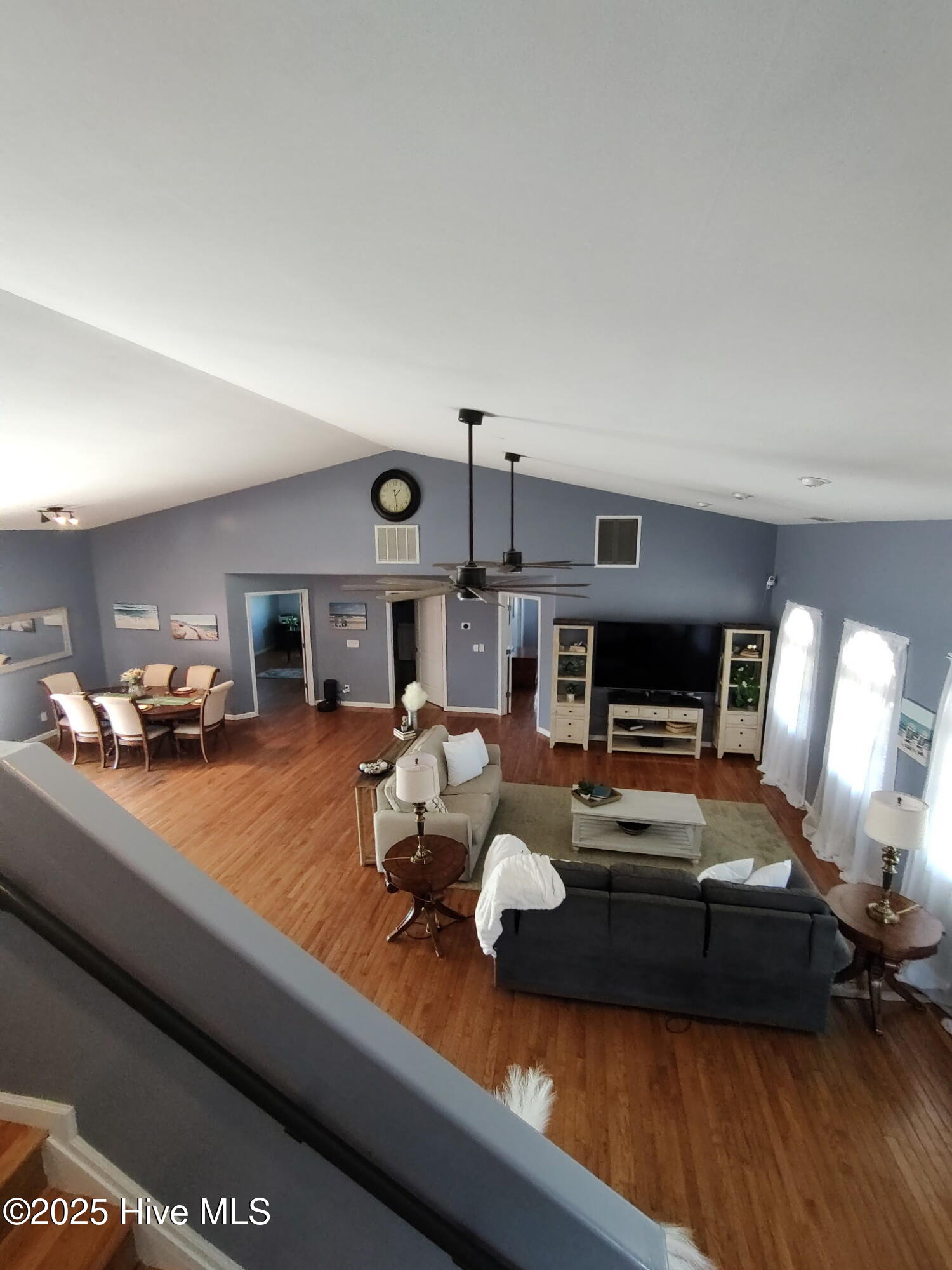 40 Beach Road Property Photo 13