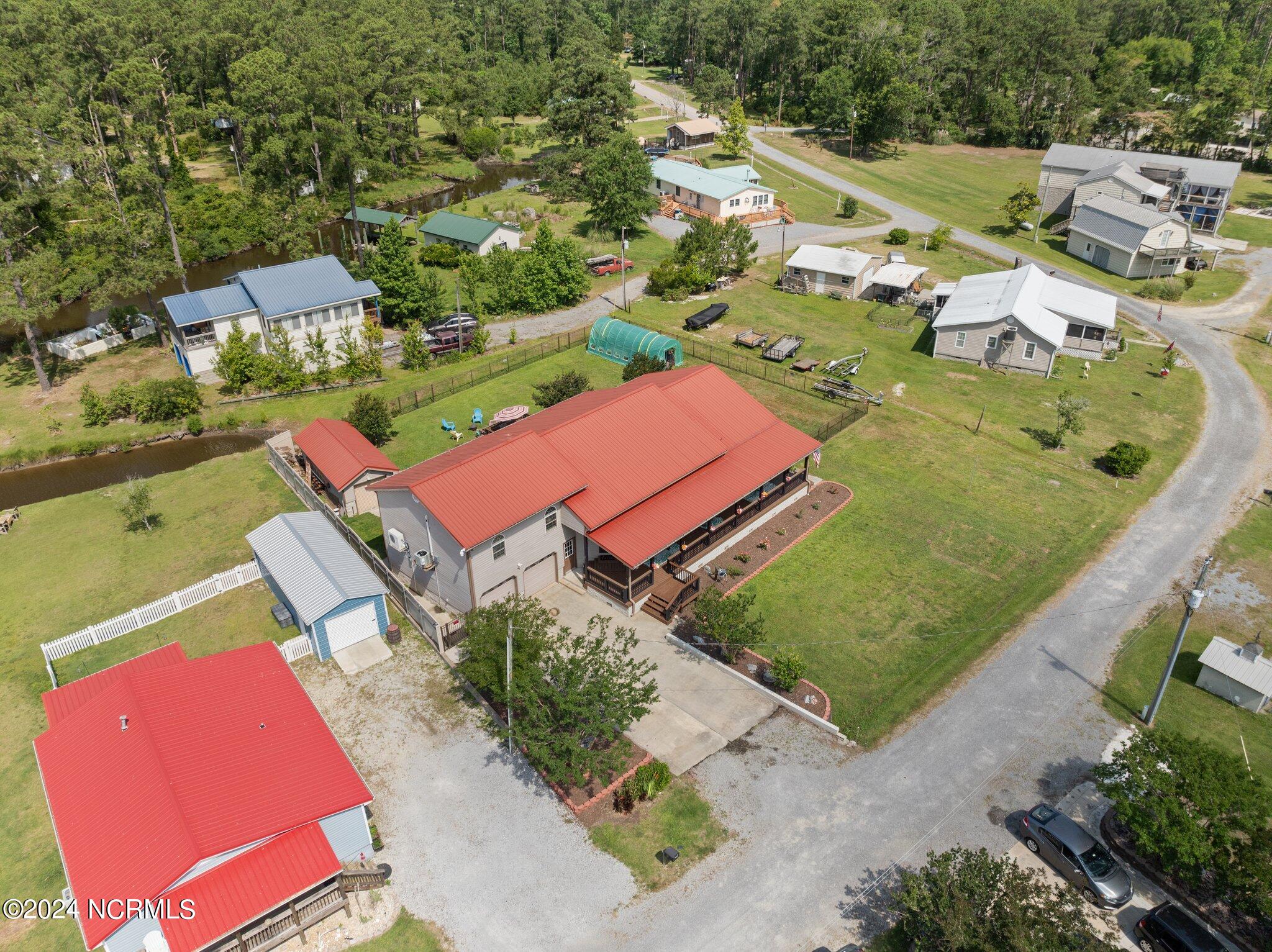 40 Beach Road Property Photo 26