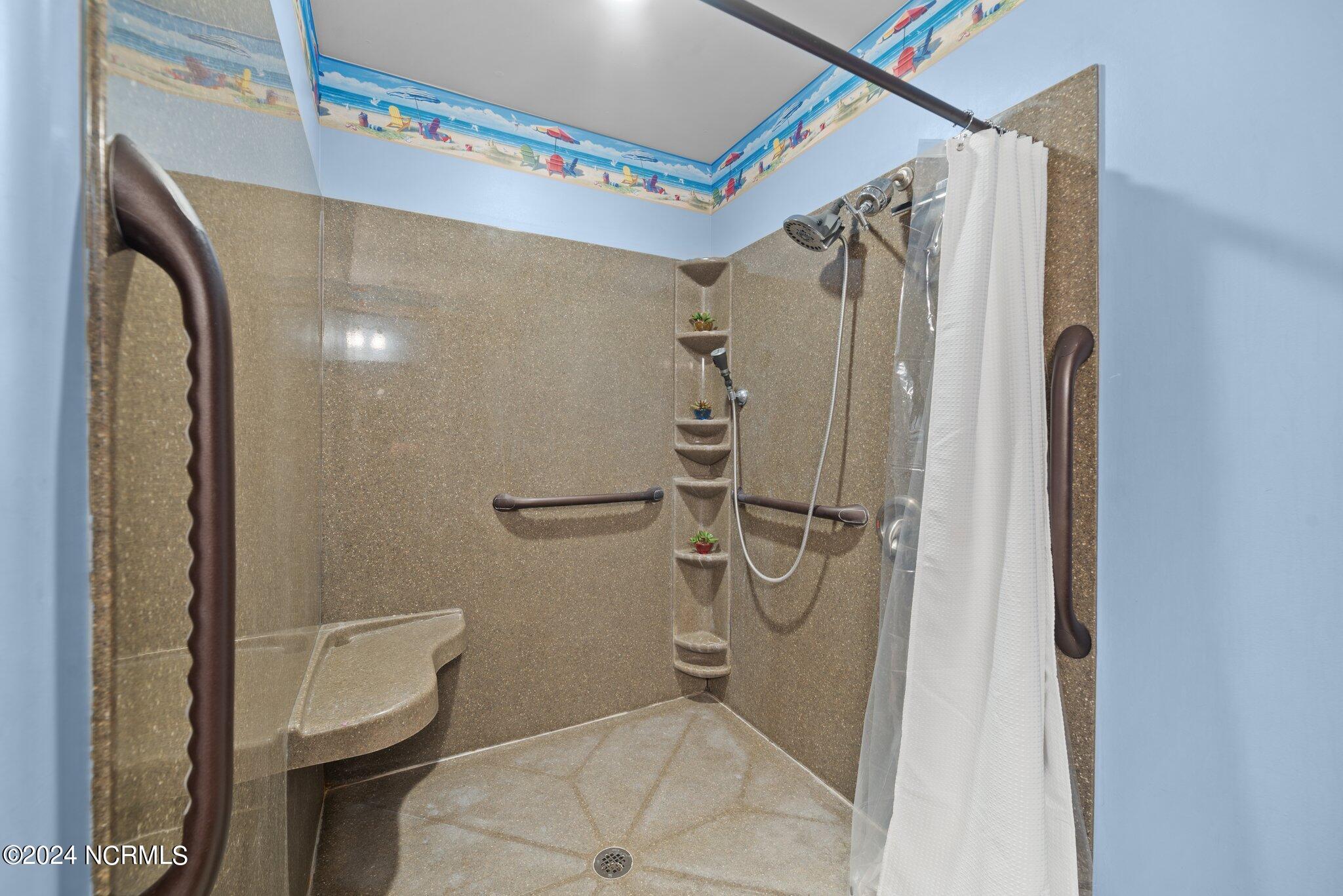 40 Beach Road Property Photo 48