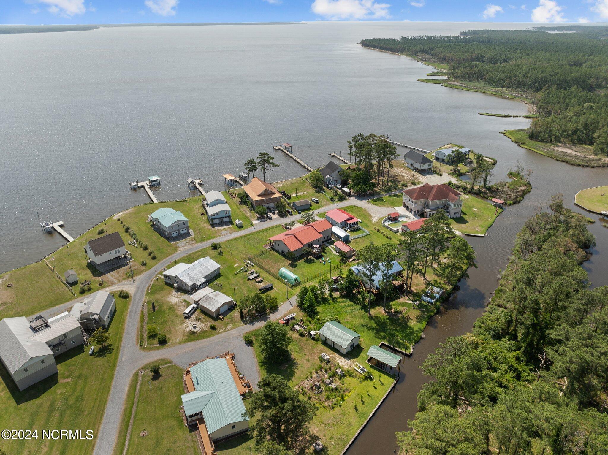 40 Beach Road Property Photo 68