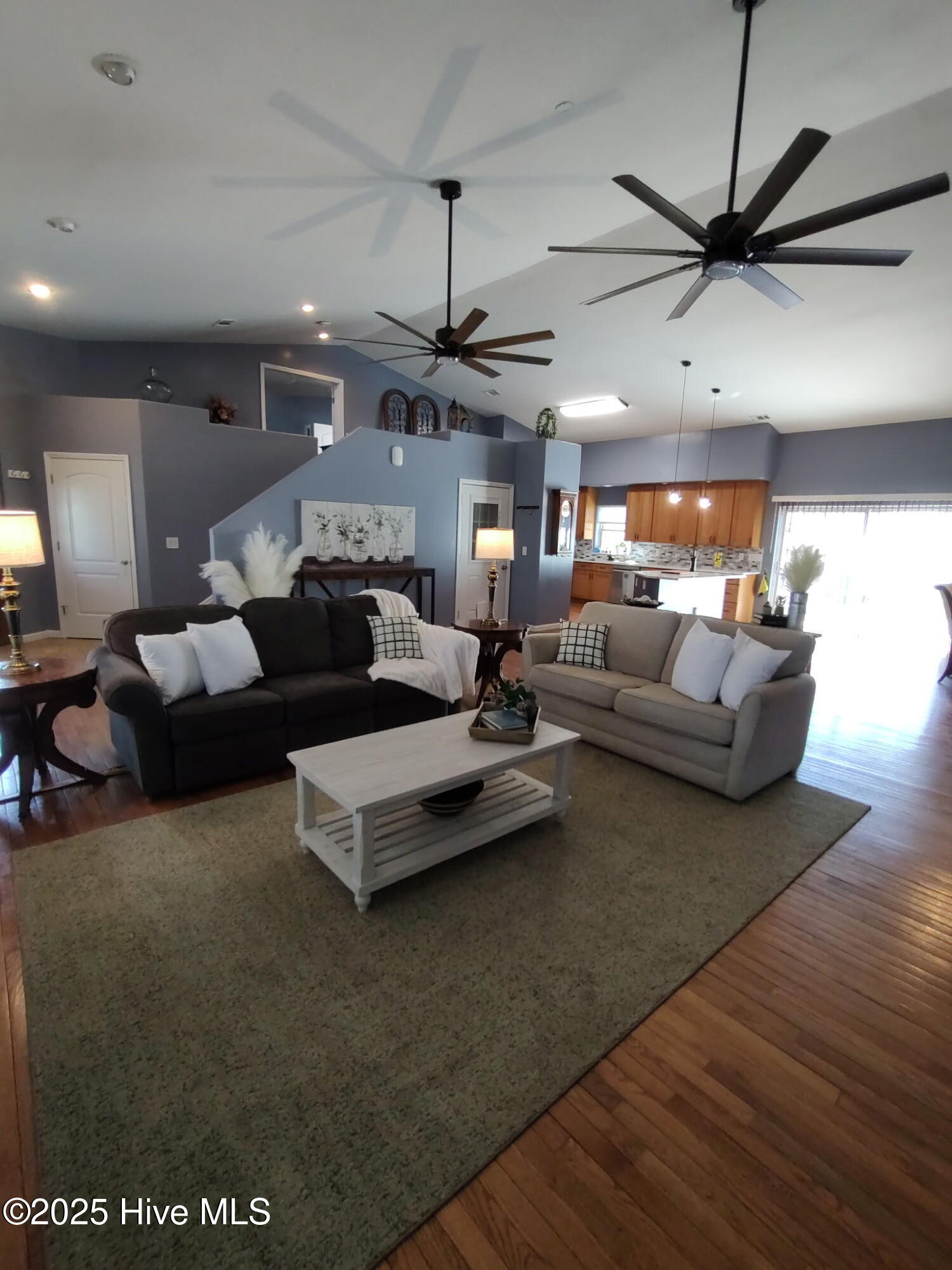 40 Beach Road Property Photo 74