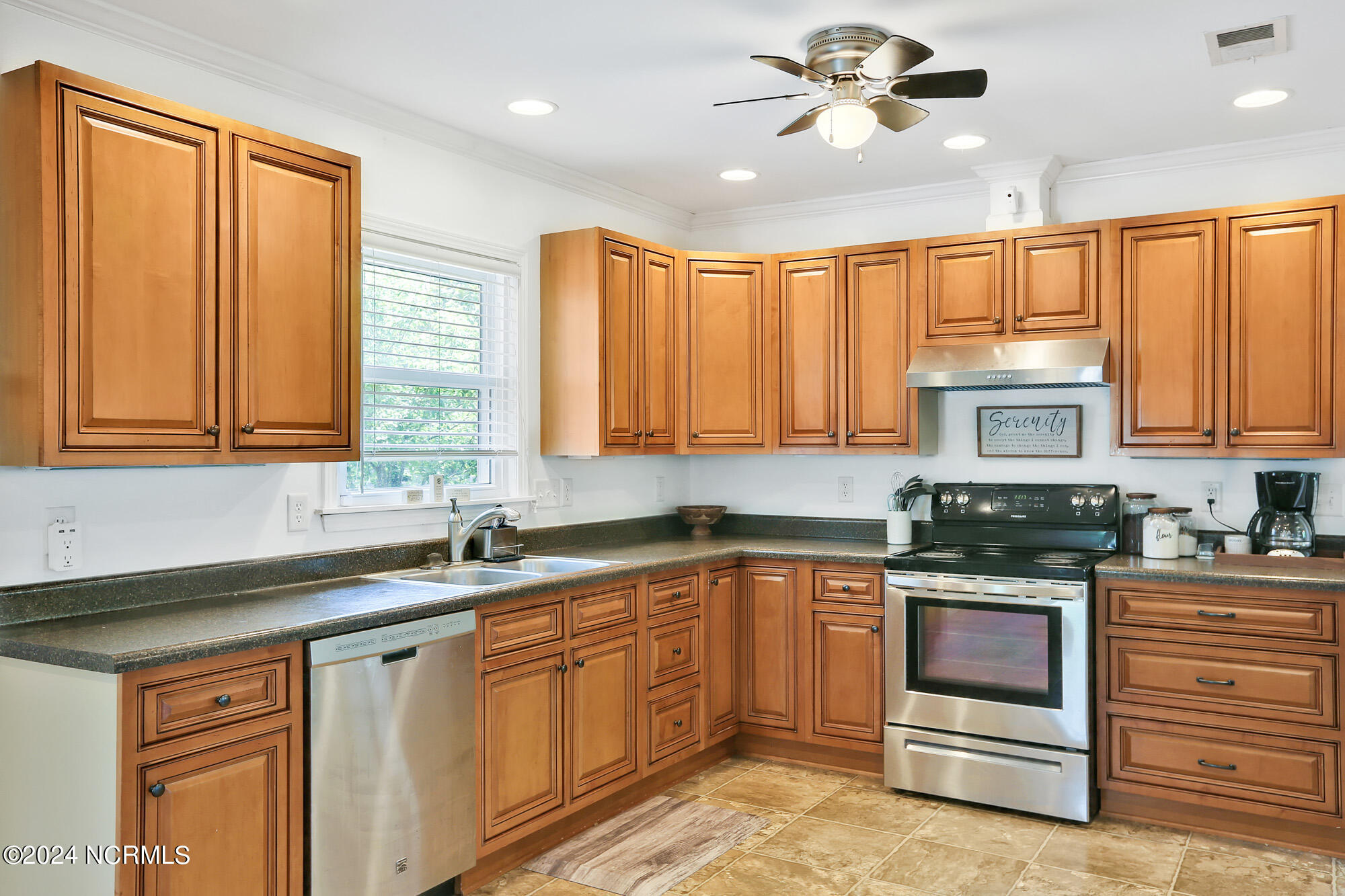 5301 Peden Point Road Property Photo 13