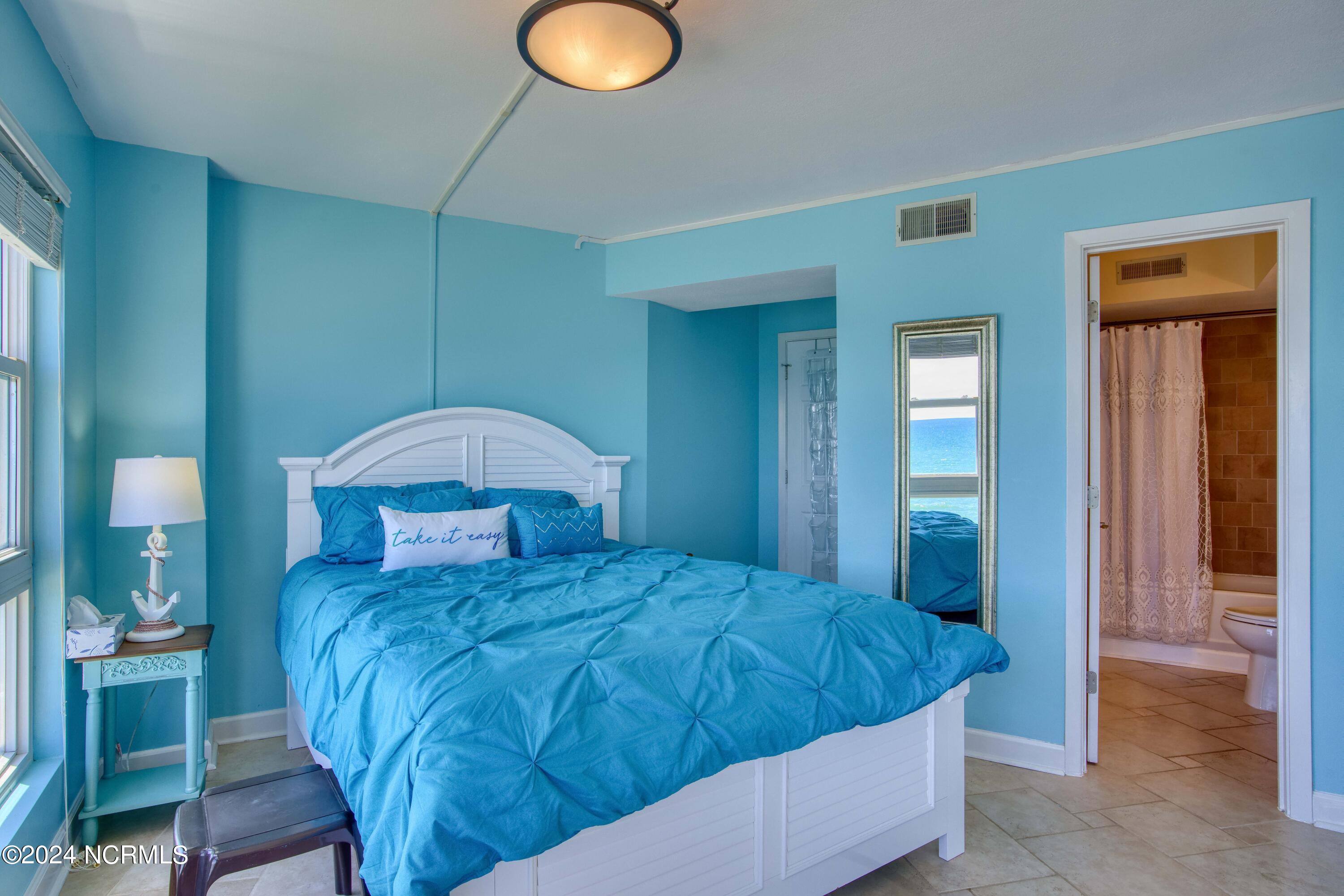 2000 New River Inlet Road Unit 1407 Property Photo 28