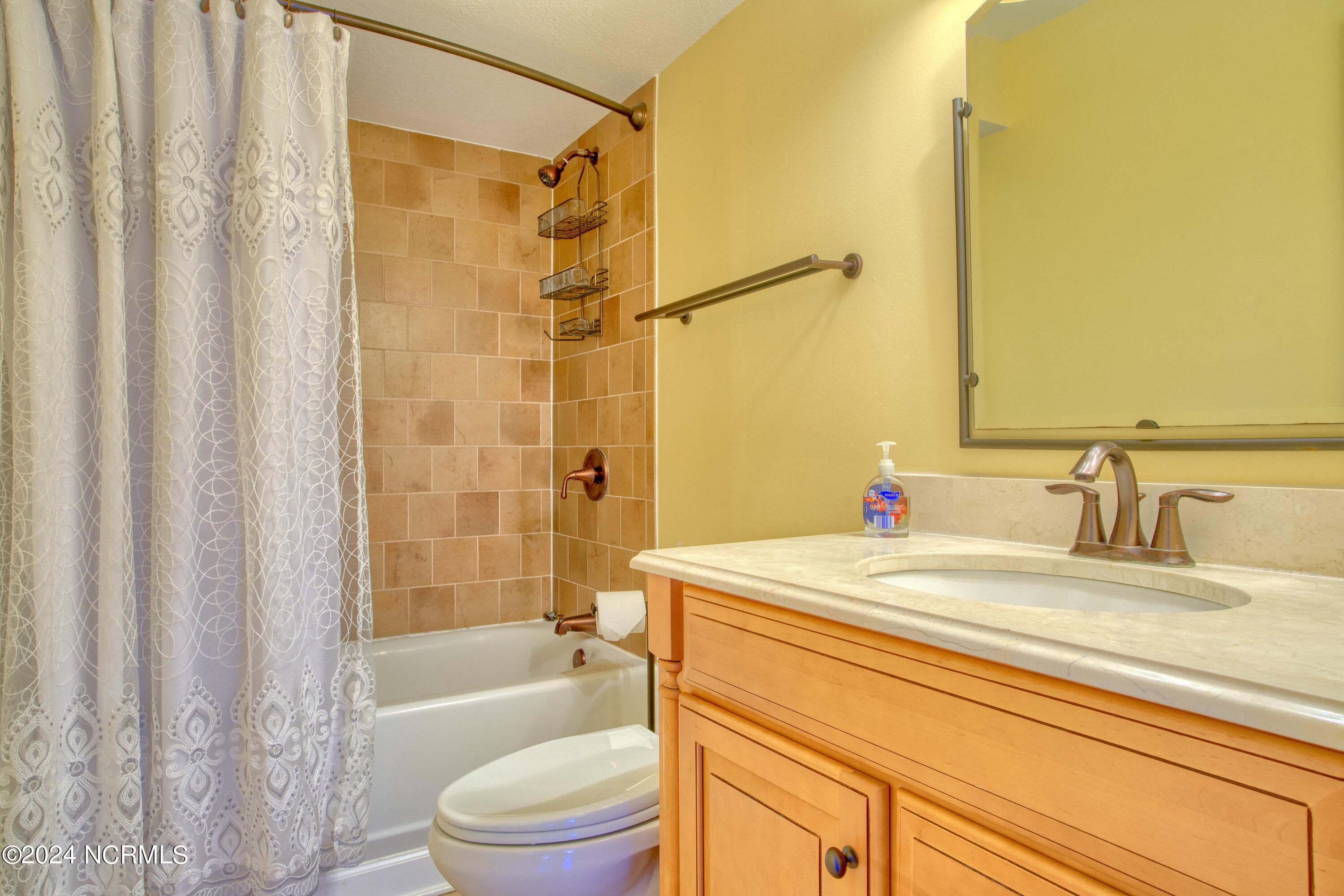 2000 New River Inlet Road Unit 1407 Property Photo 30