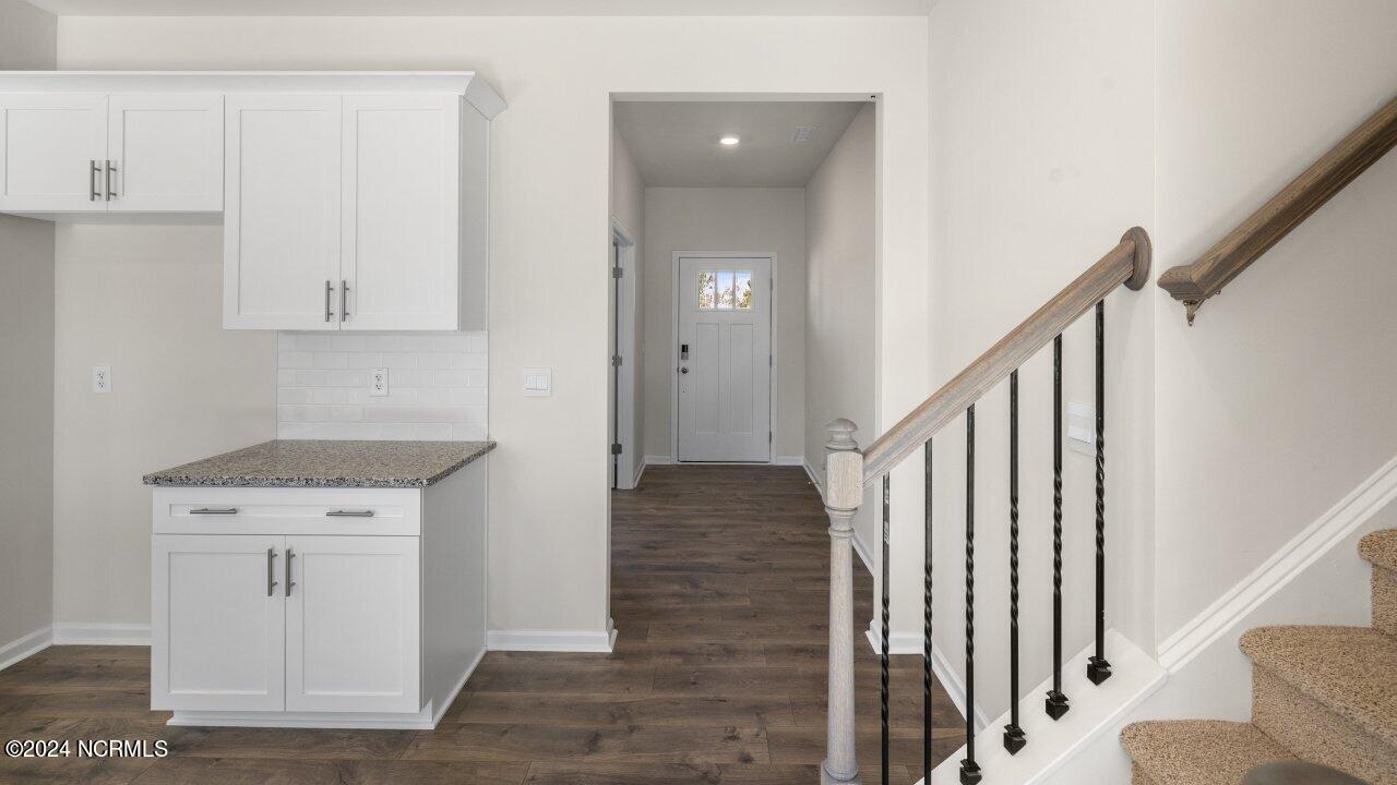 3021 Platinum Circle Property Photo 3