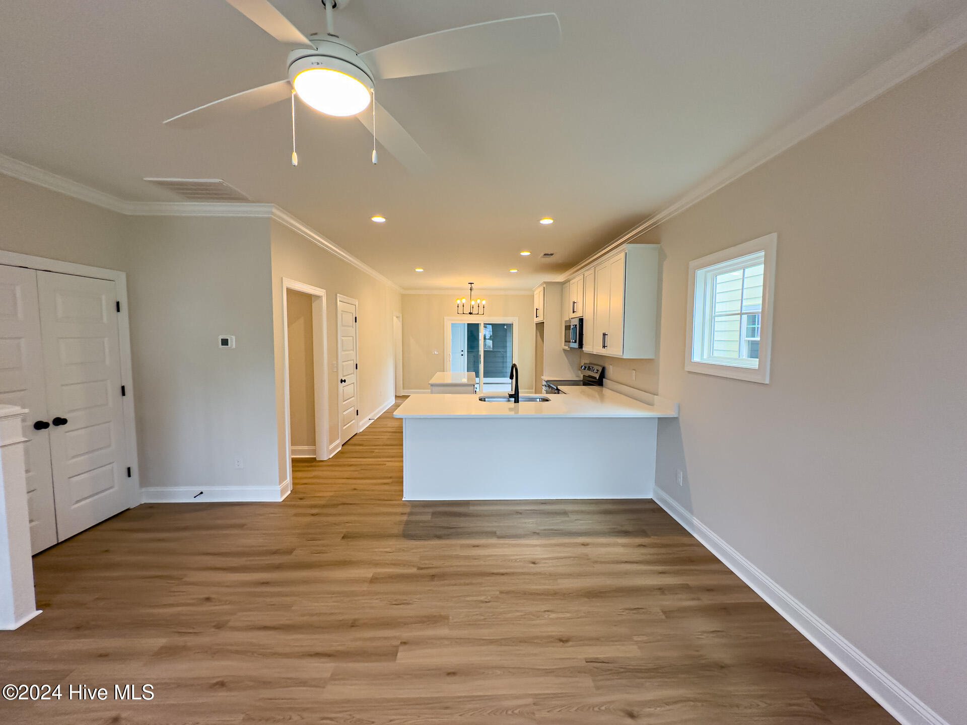124 Spoonbill Lane Property Photo 6
