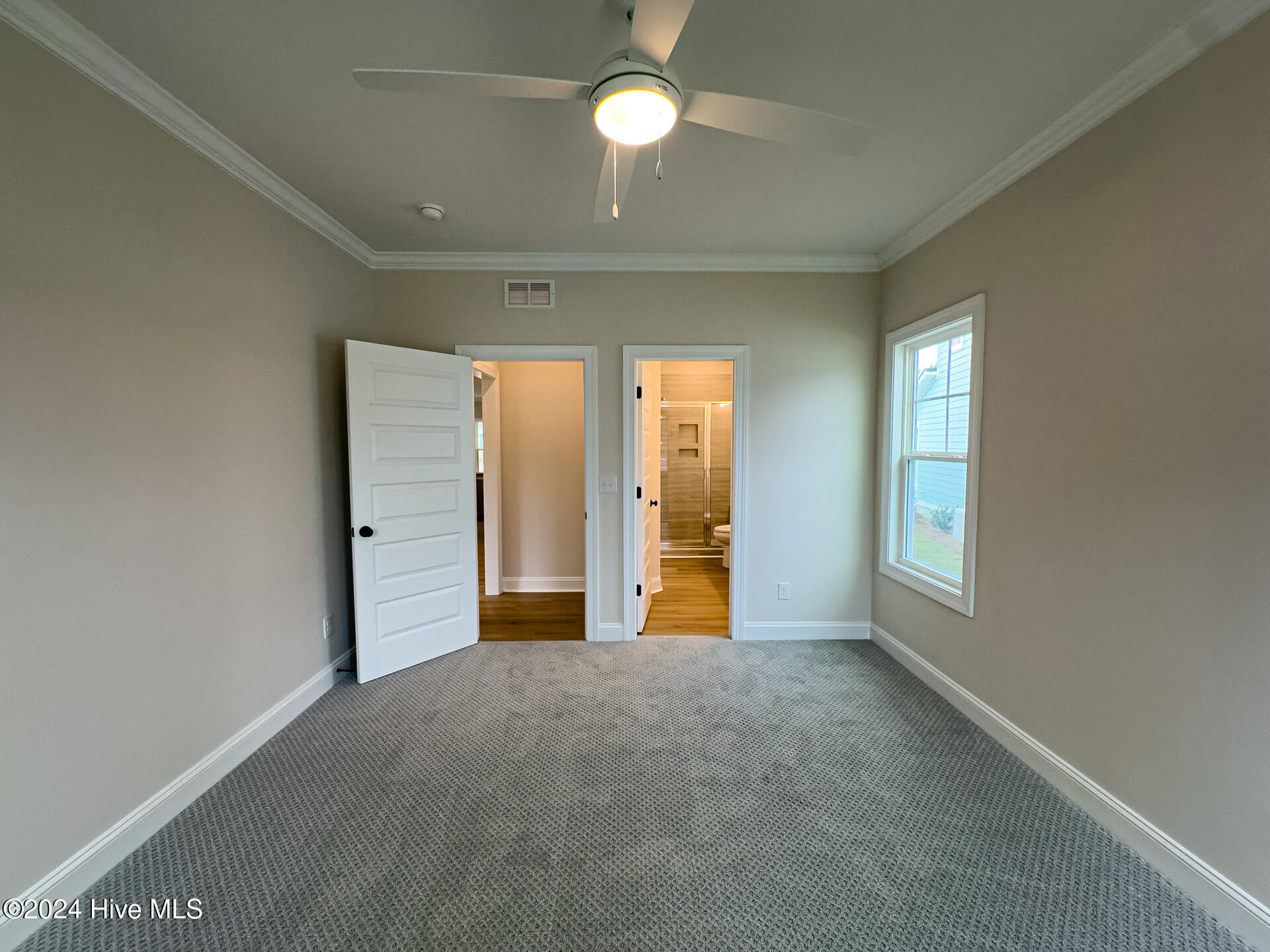124 Spoonbill Lane Property Photo 9