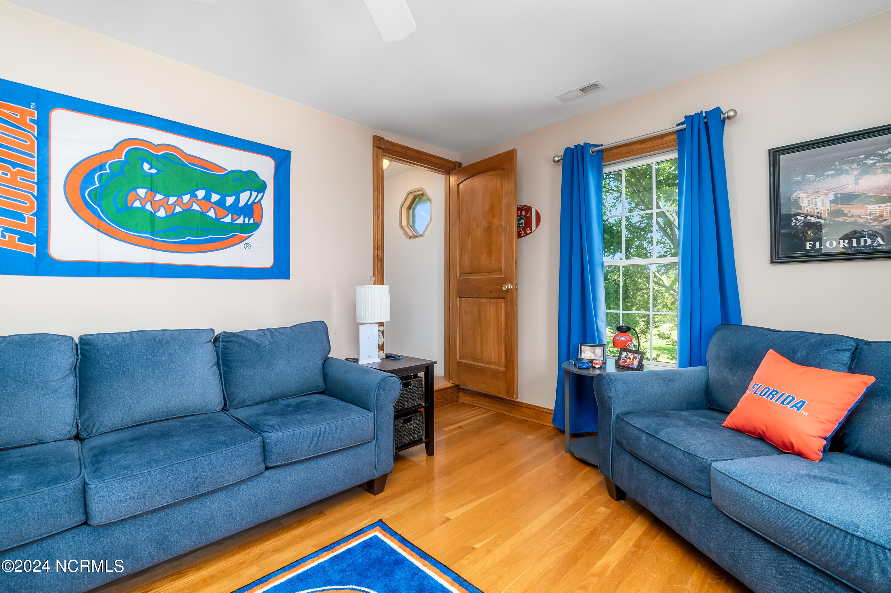 221 Rocky Street Property Photo 35