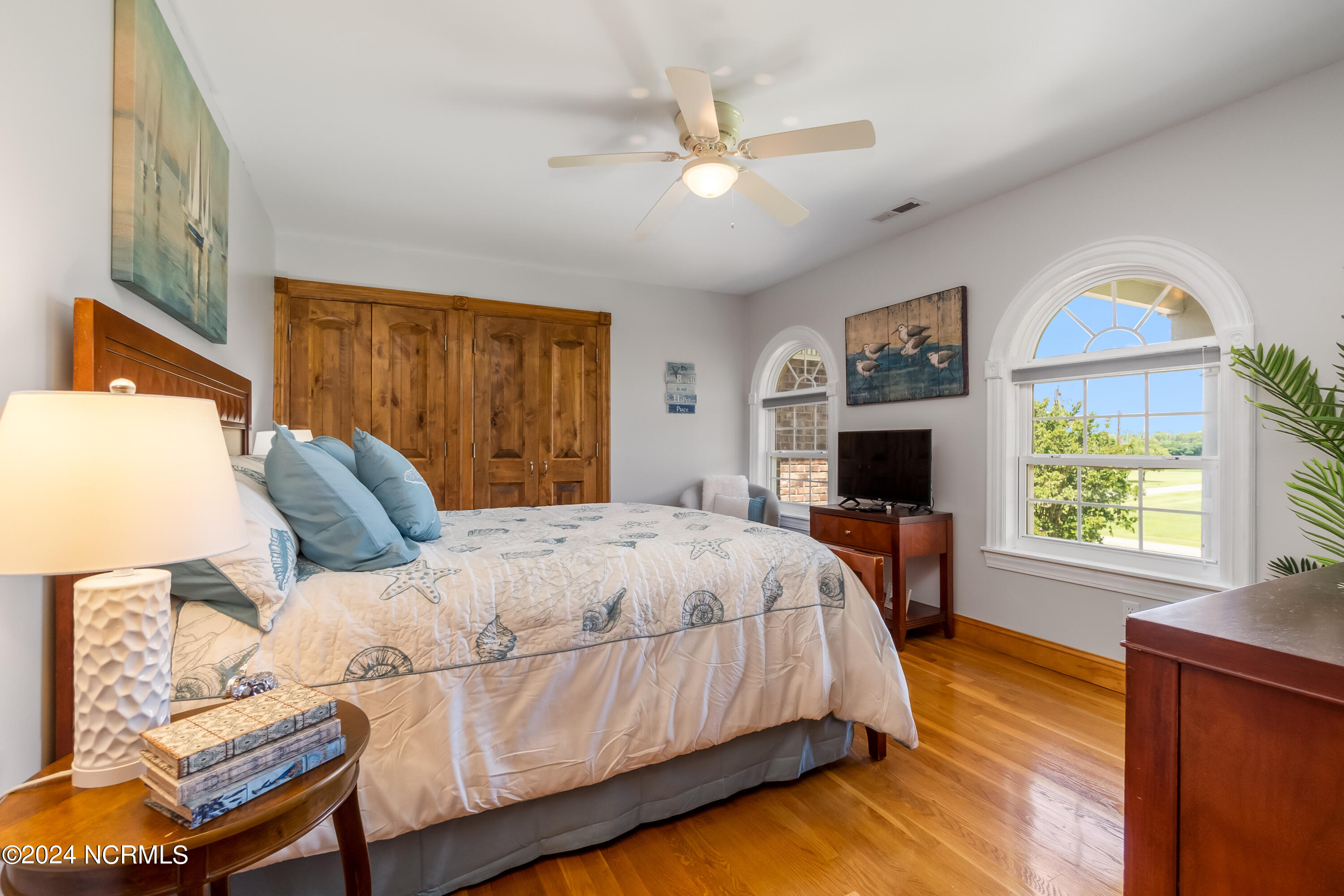 221 Rocky Street Property Photo 47