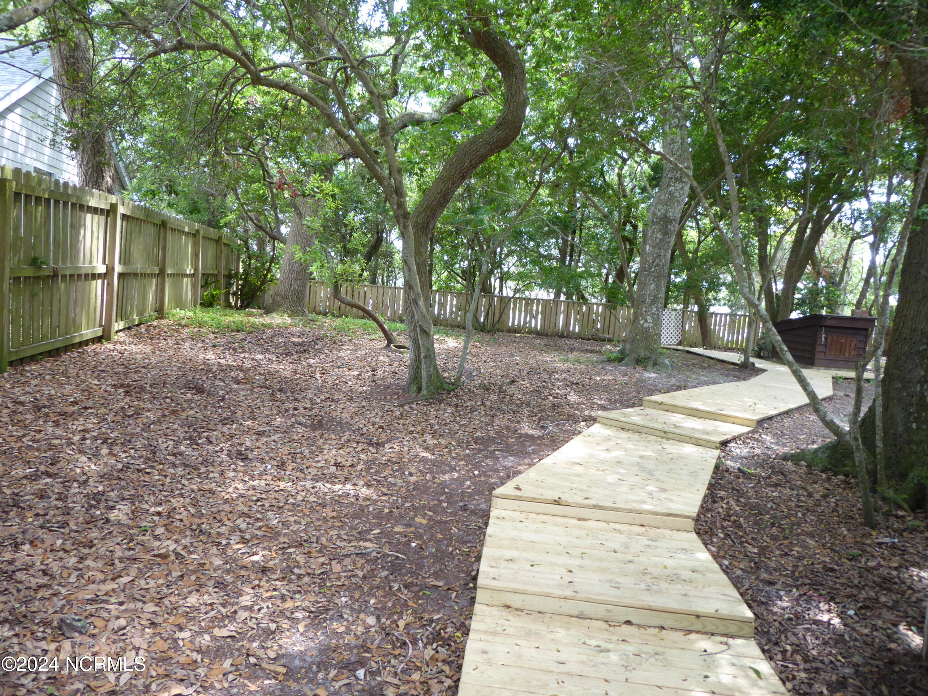 113 Hoop Pole Creek Drive Property Photo 10