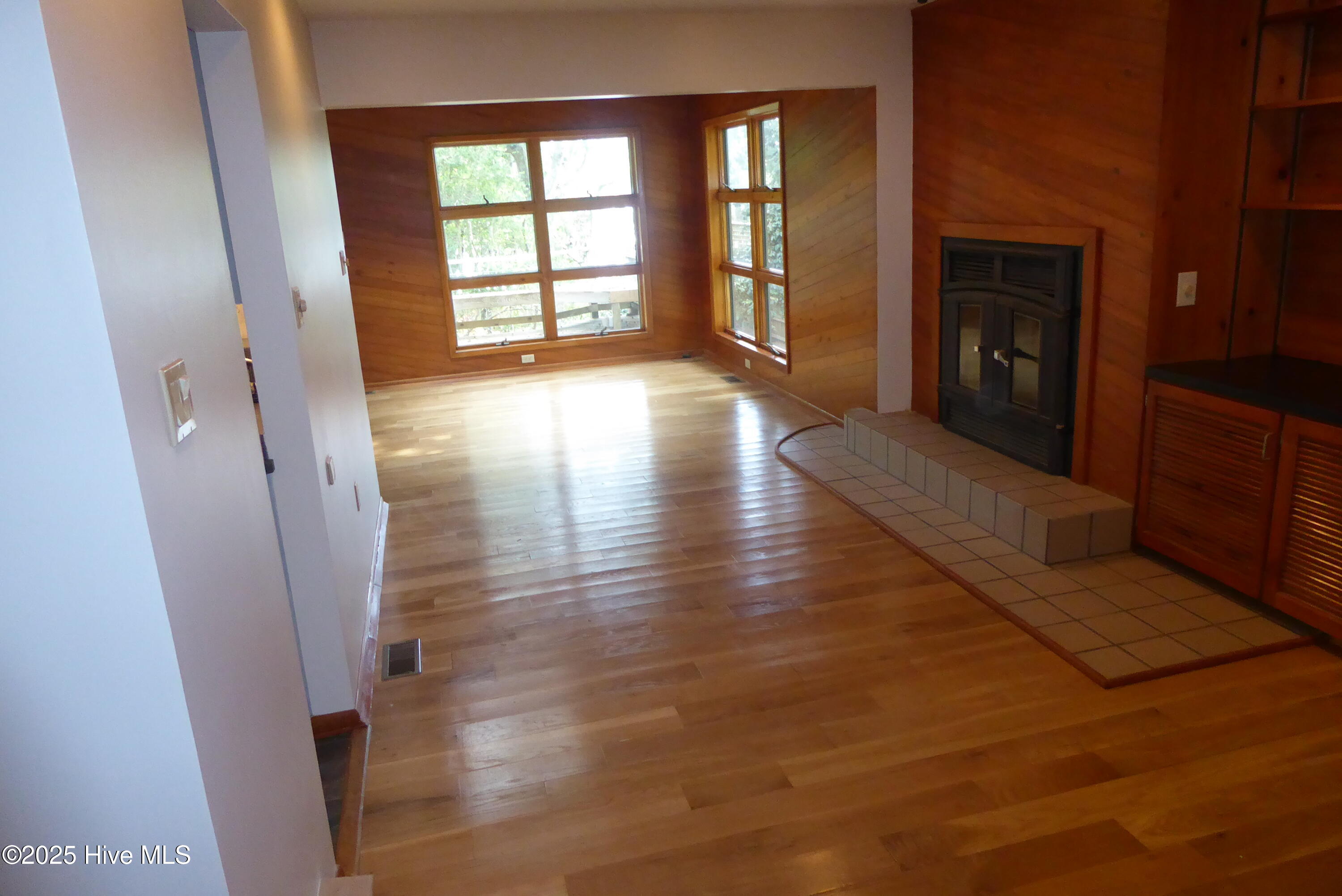 113 Hoop Pole Creek Drive Property Photo 24