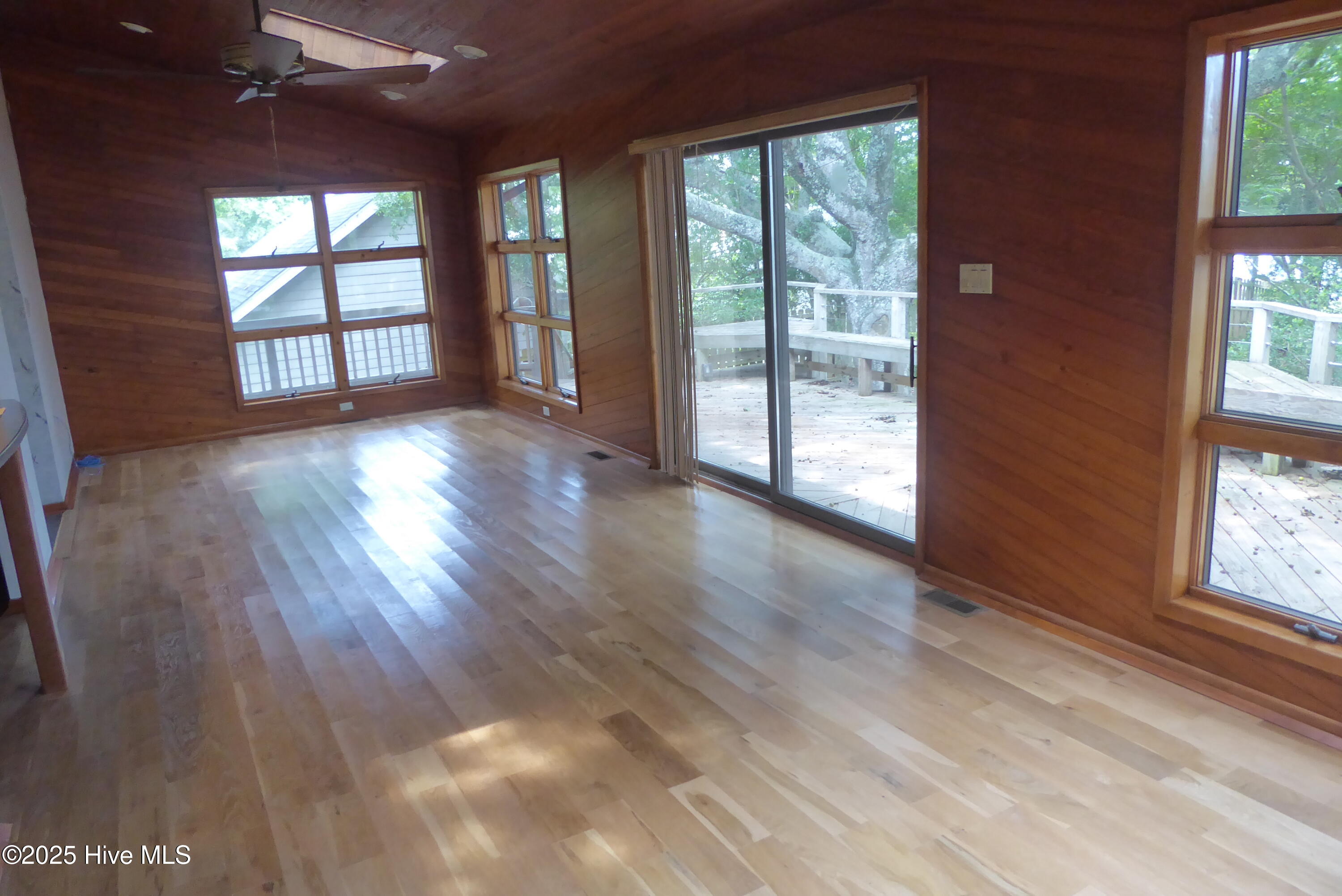 113 Hoop Pole Creek Drive Property Photo 29