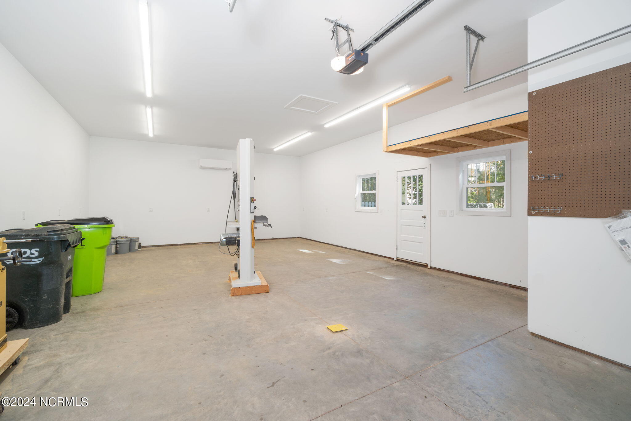 404 Avenue C Property Photo 41