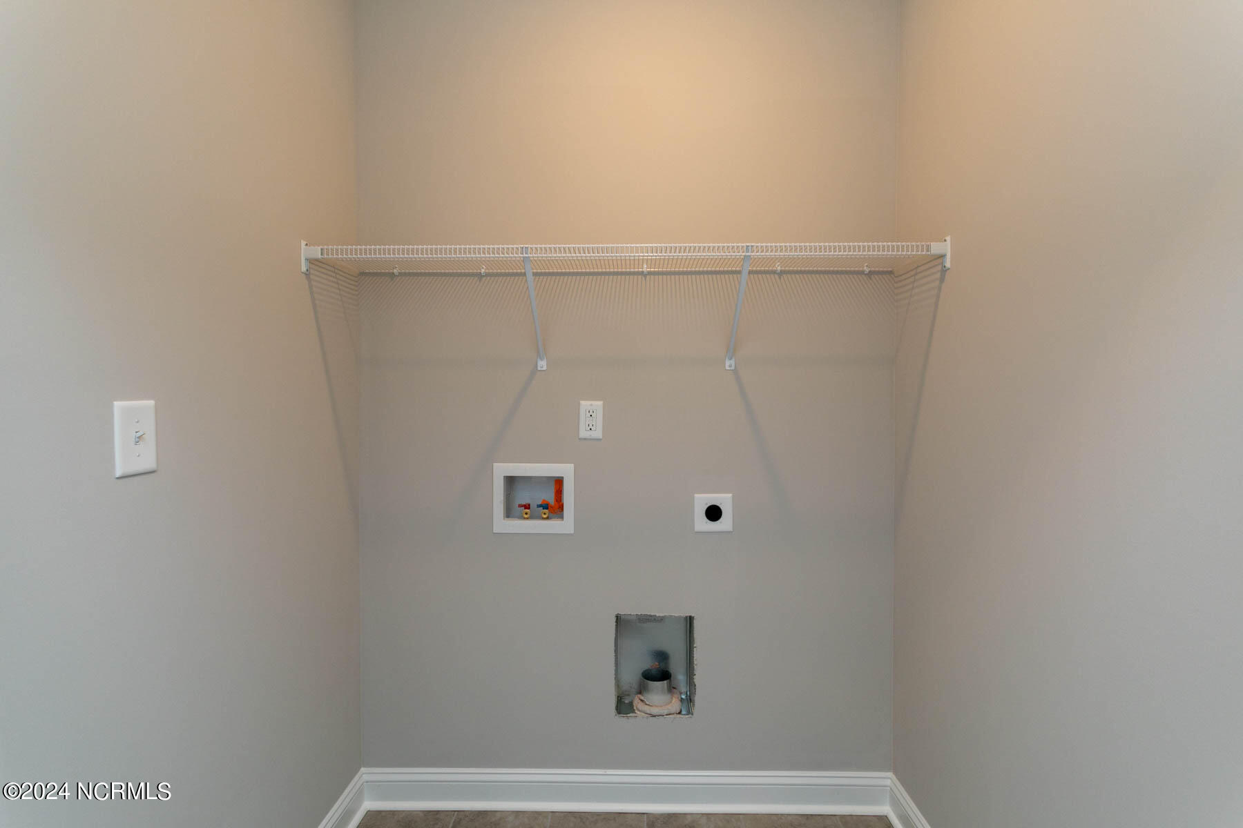 525 N Sycamore Street Property Photo 22