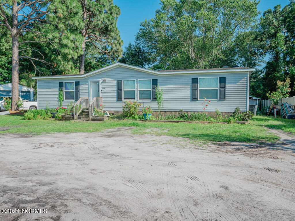 7152 Old Georgetown Road Property Photo 2