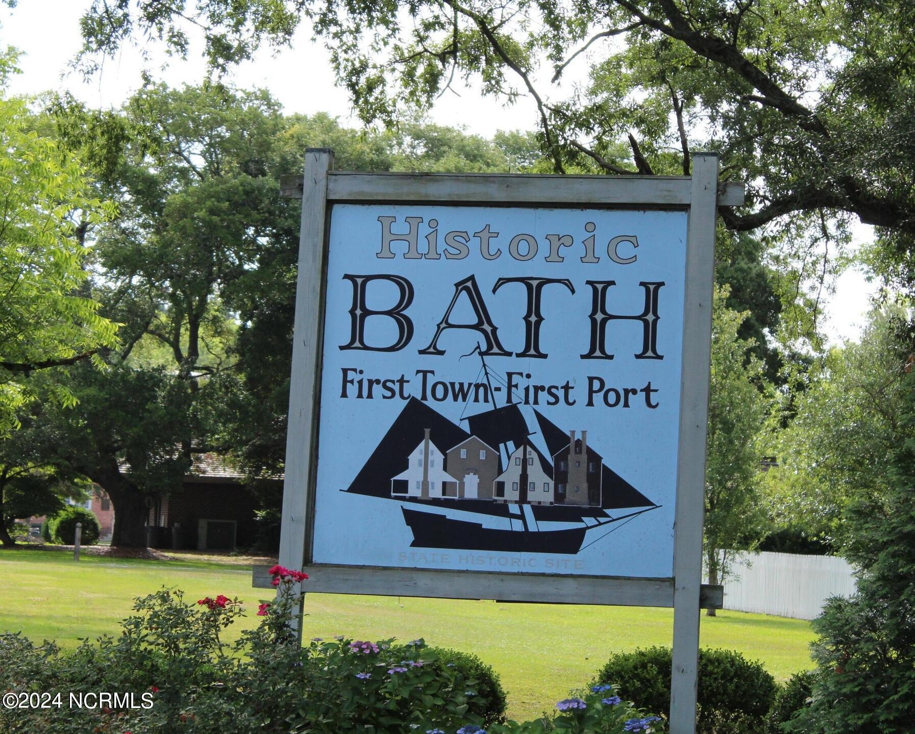 970 Winfield Lane Property Photo 11