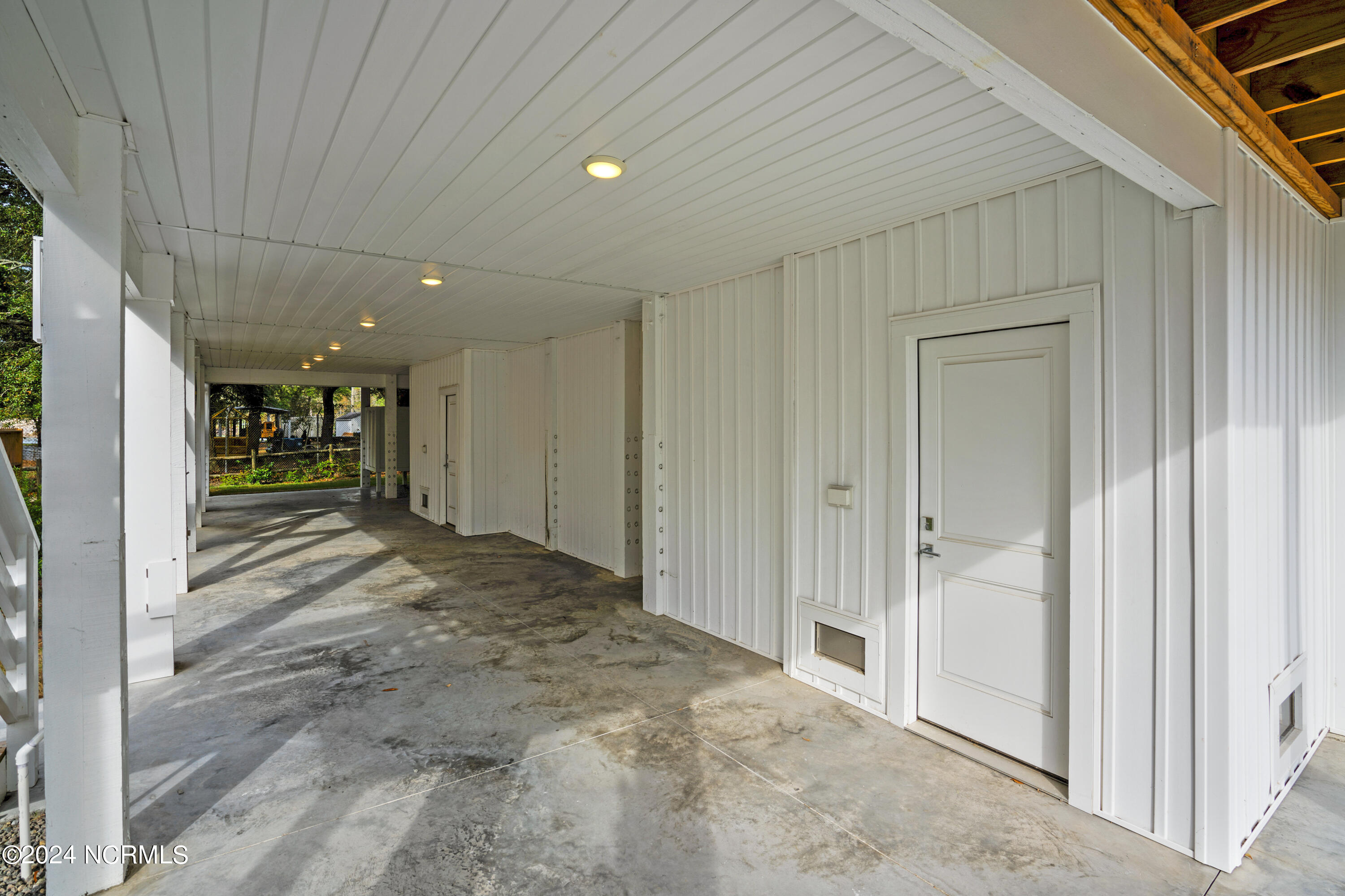 308 Spencer Farlow Drive 2 Property Photo 41
