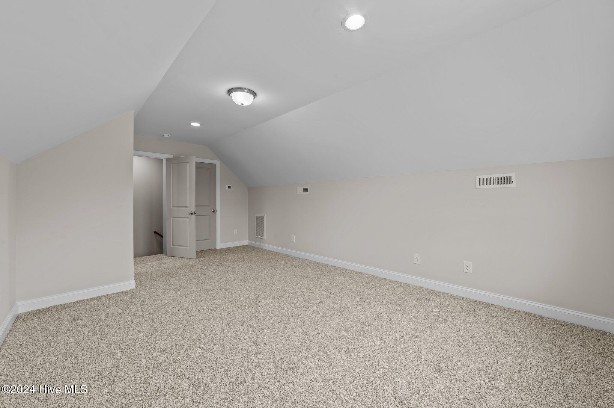 2750 Frances Court Property Photo 37