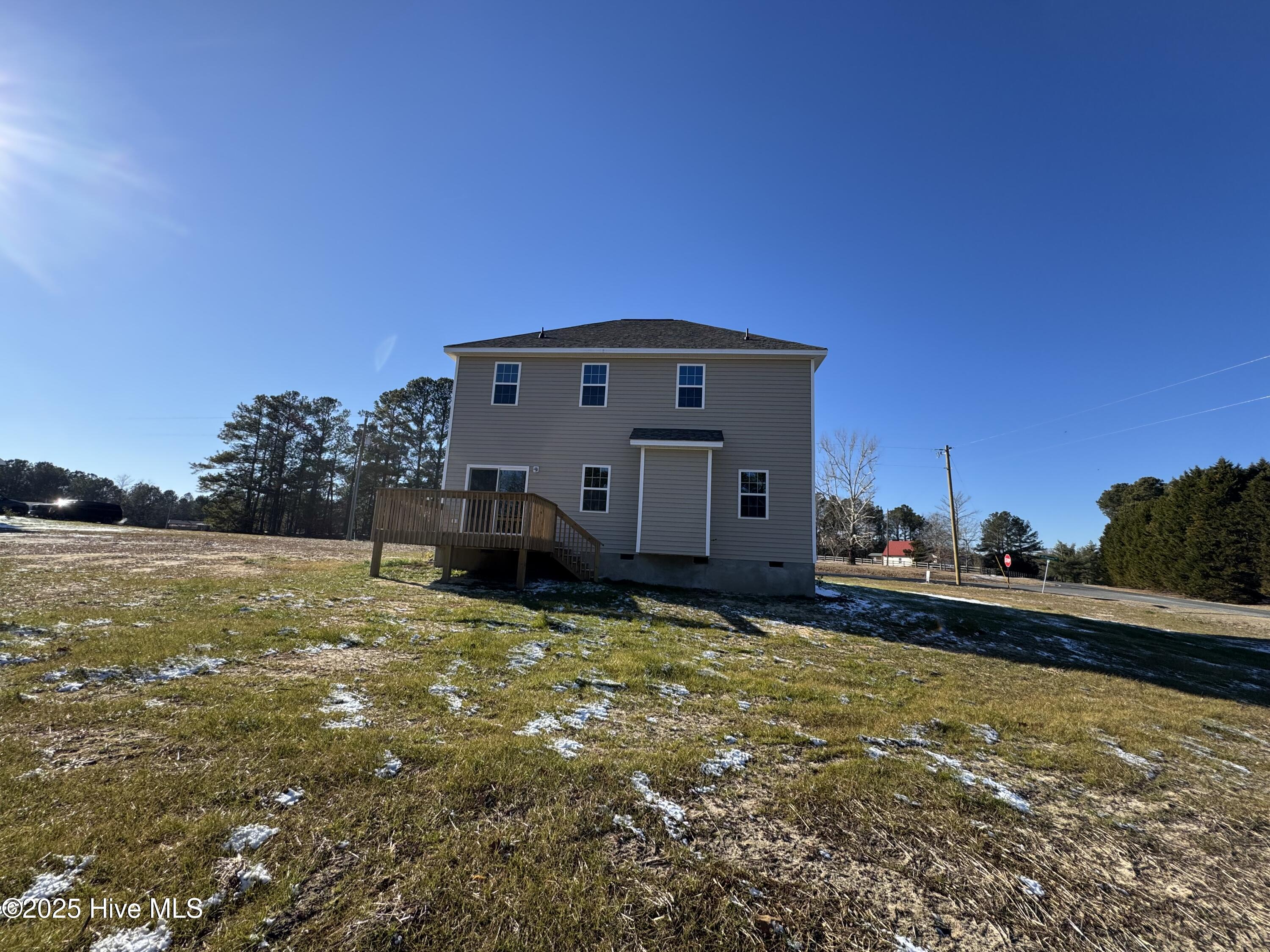 115 Gilchrist Road Property Photo 22
