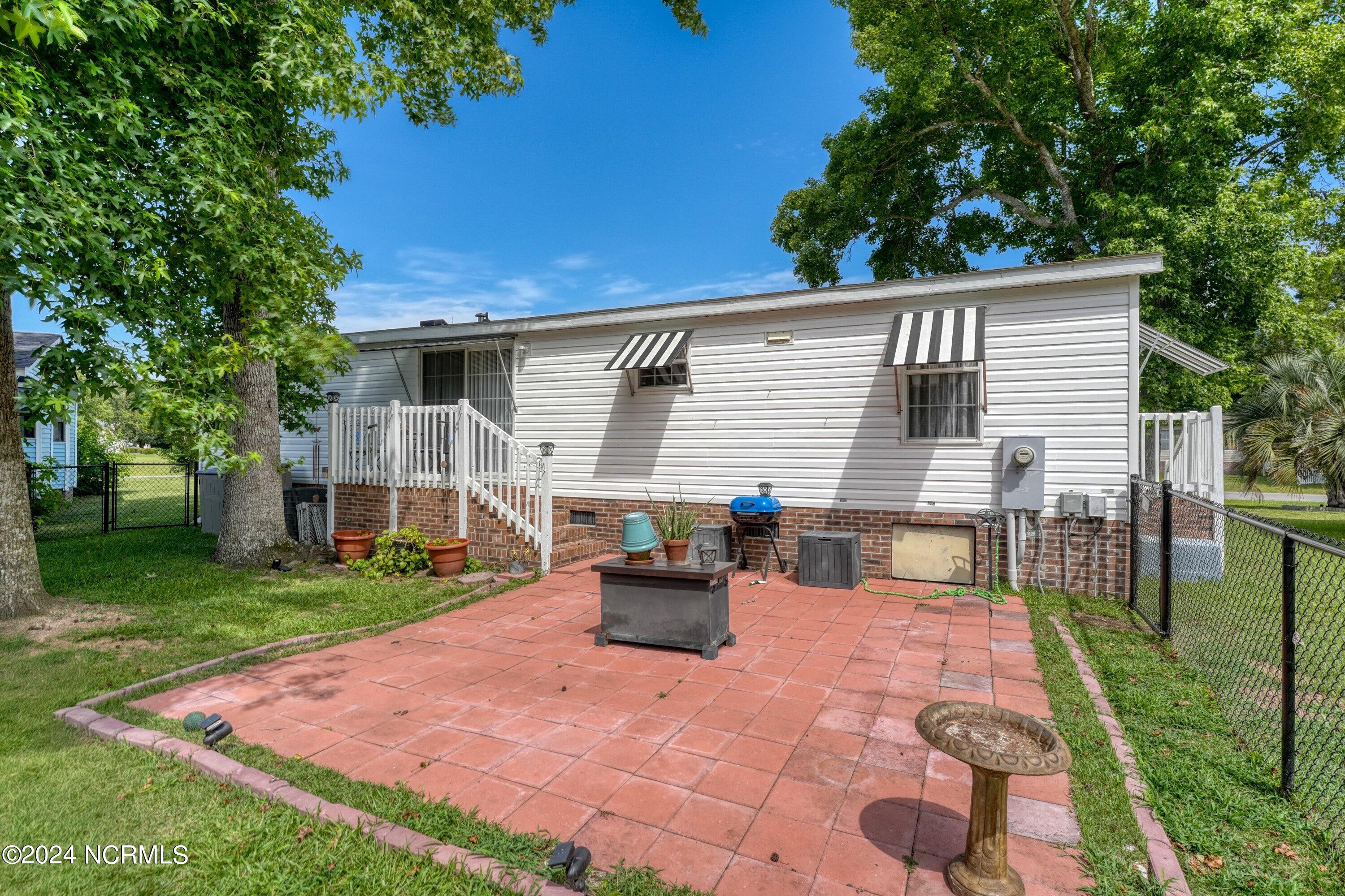 1100 Thrush Court Property Photo 22