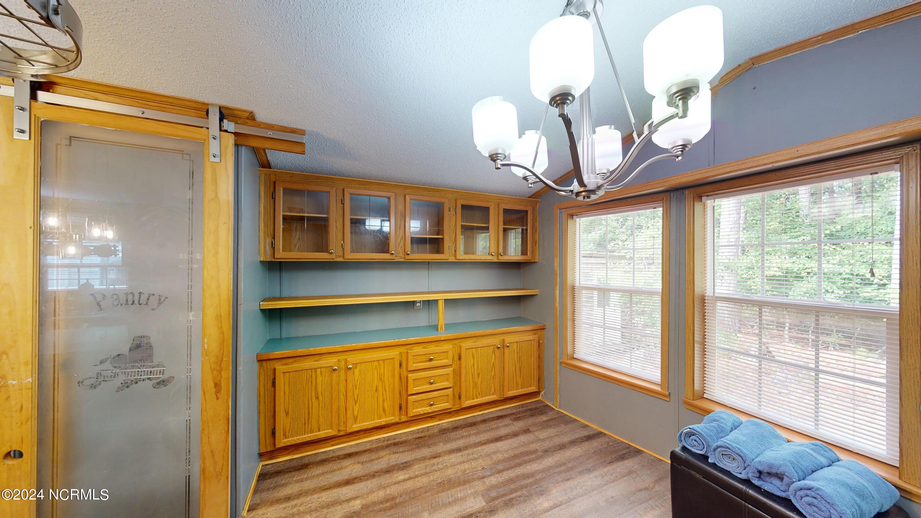 125 Pond View Circle Property Photo 7