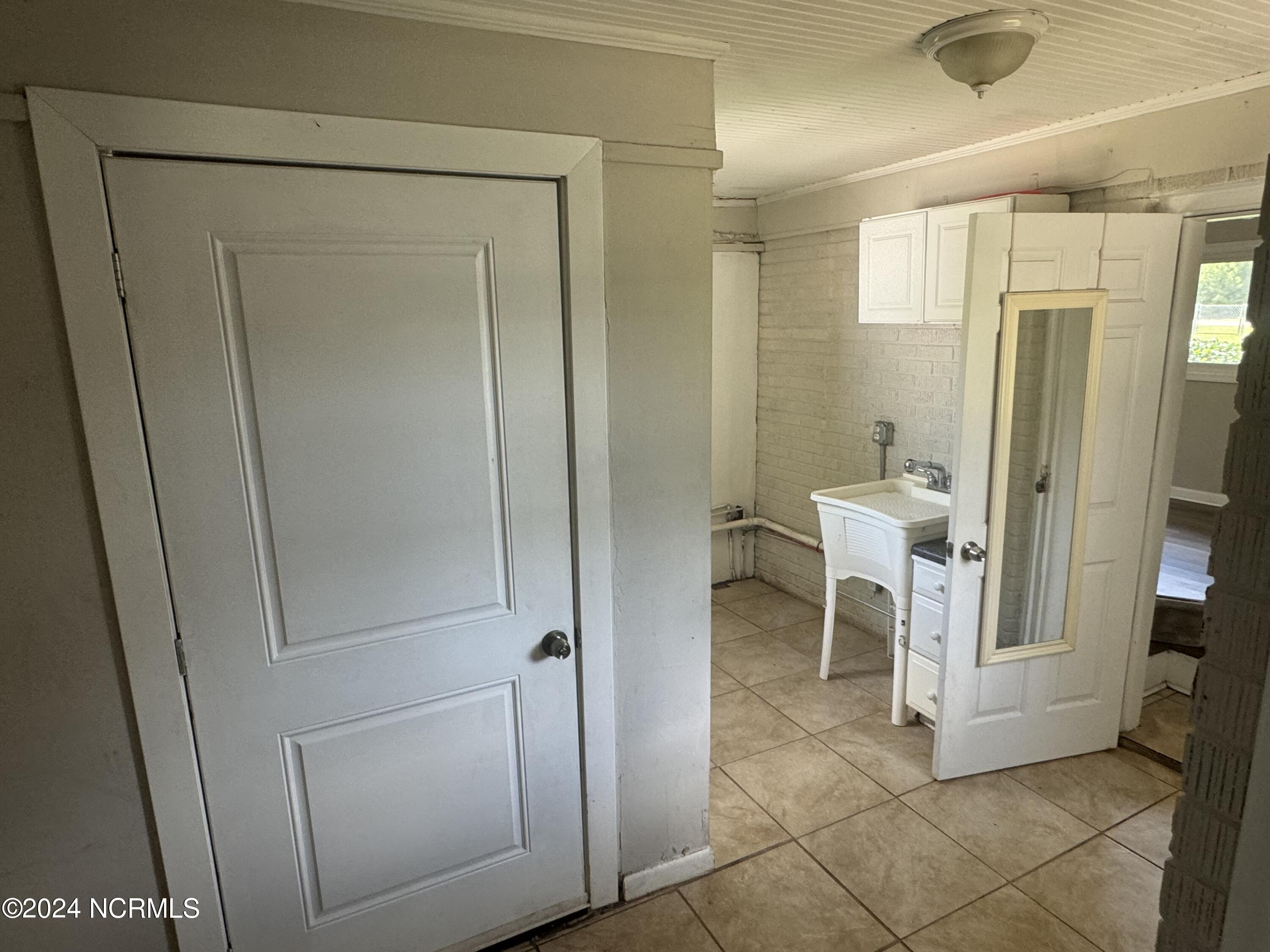5105 Wrightsville Avenue Property Photo 24