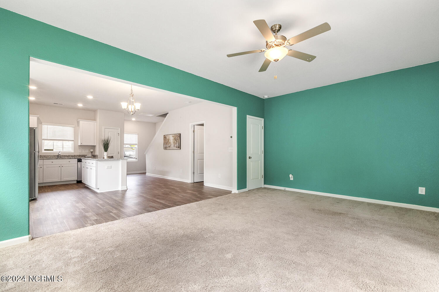 100 Chandler Court Property Photo 22