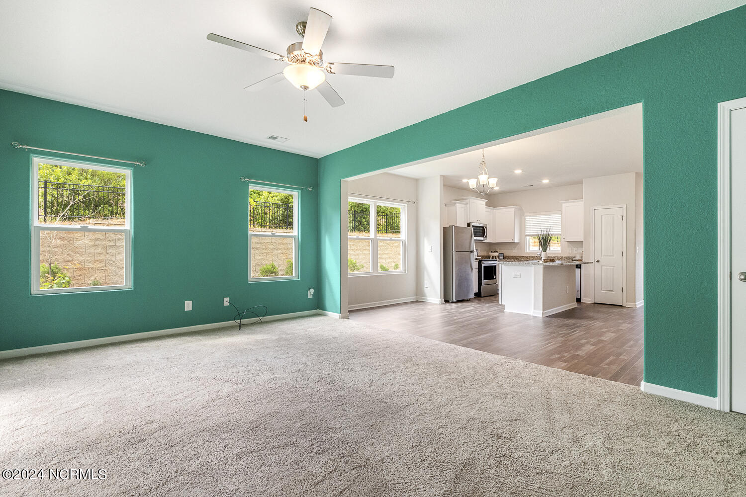 100 Chandler Court Property Photo 23