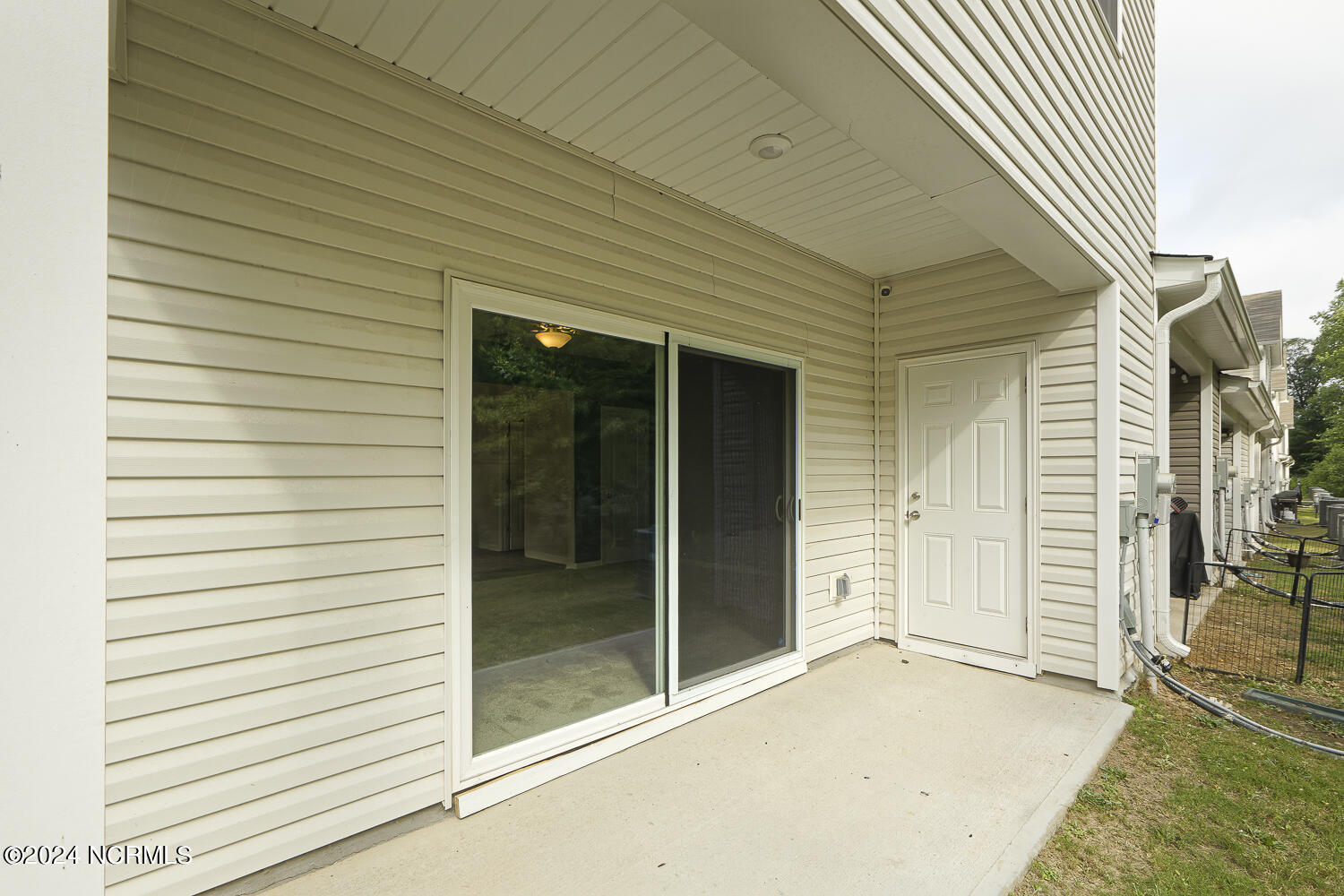 100 Chandler Court Property Photo 40