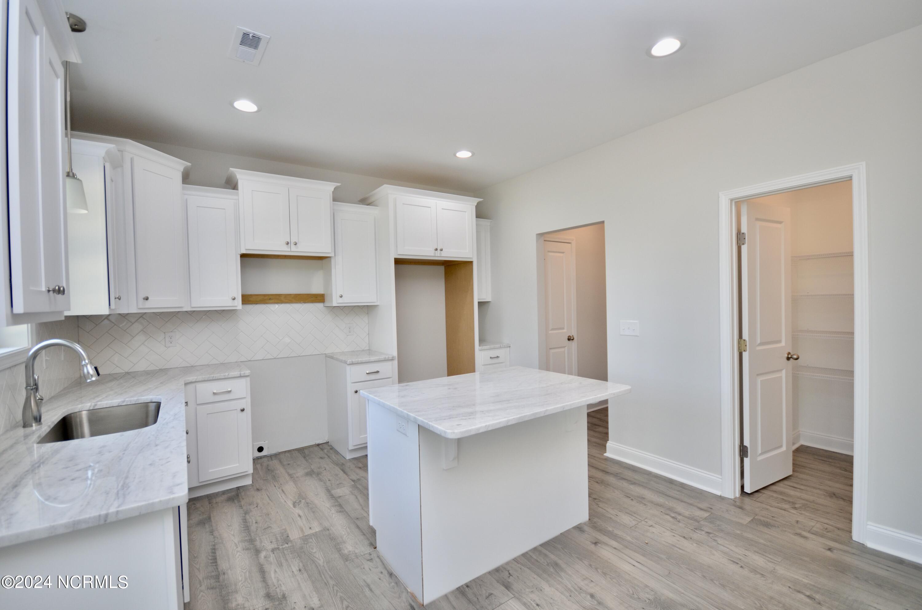 1300 Lamms Grove Road Property Photo 11