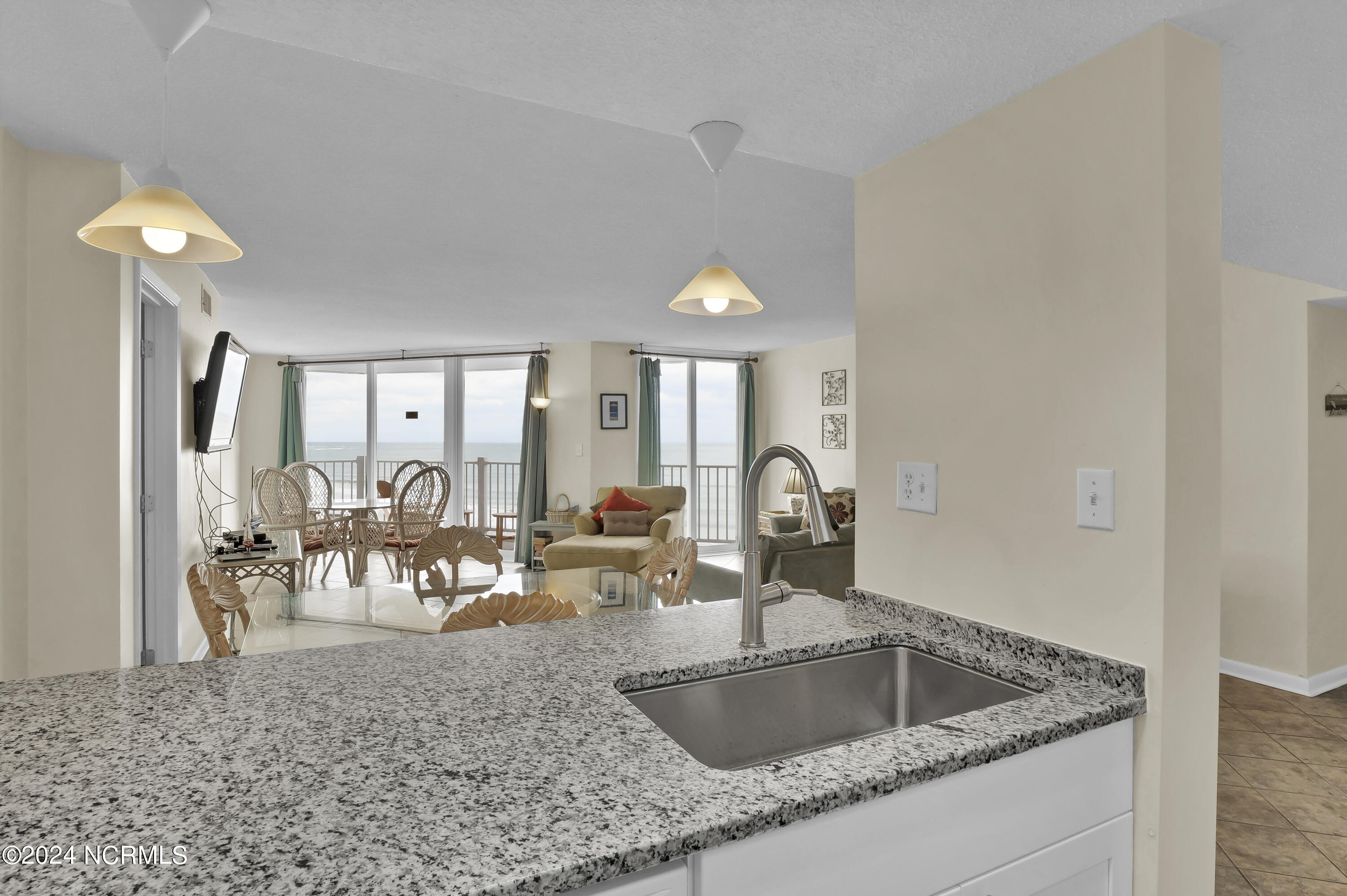 2000 New River Inlet Road 1509 Property Photo 5
