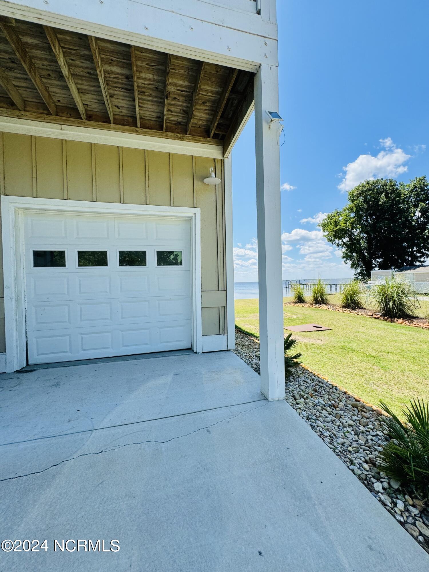 114 Caco Street Property Photo 44