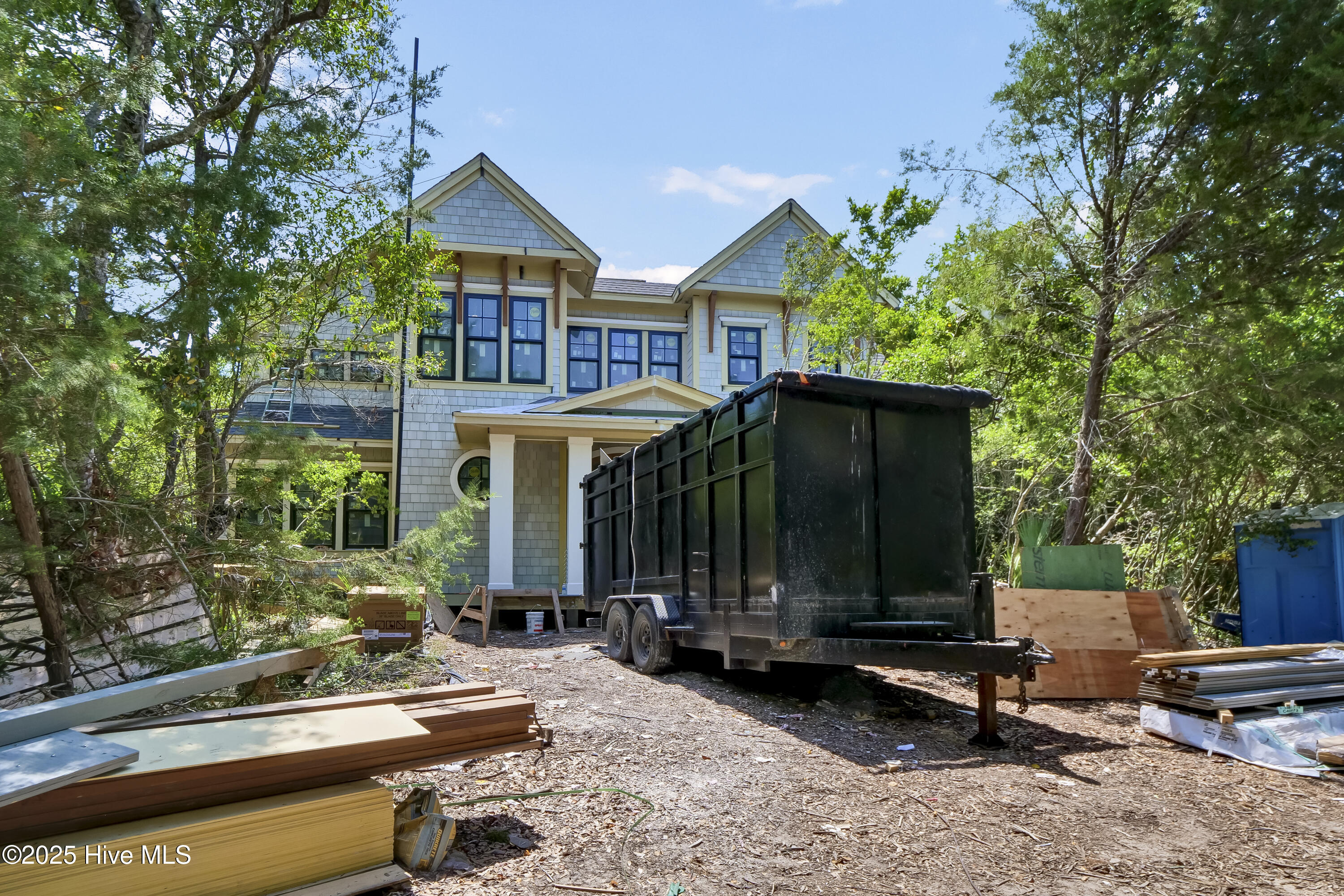 610 Currituck Way Property Photo 3