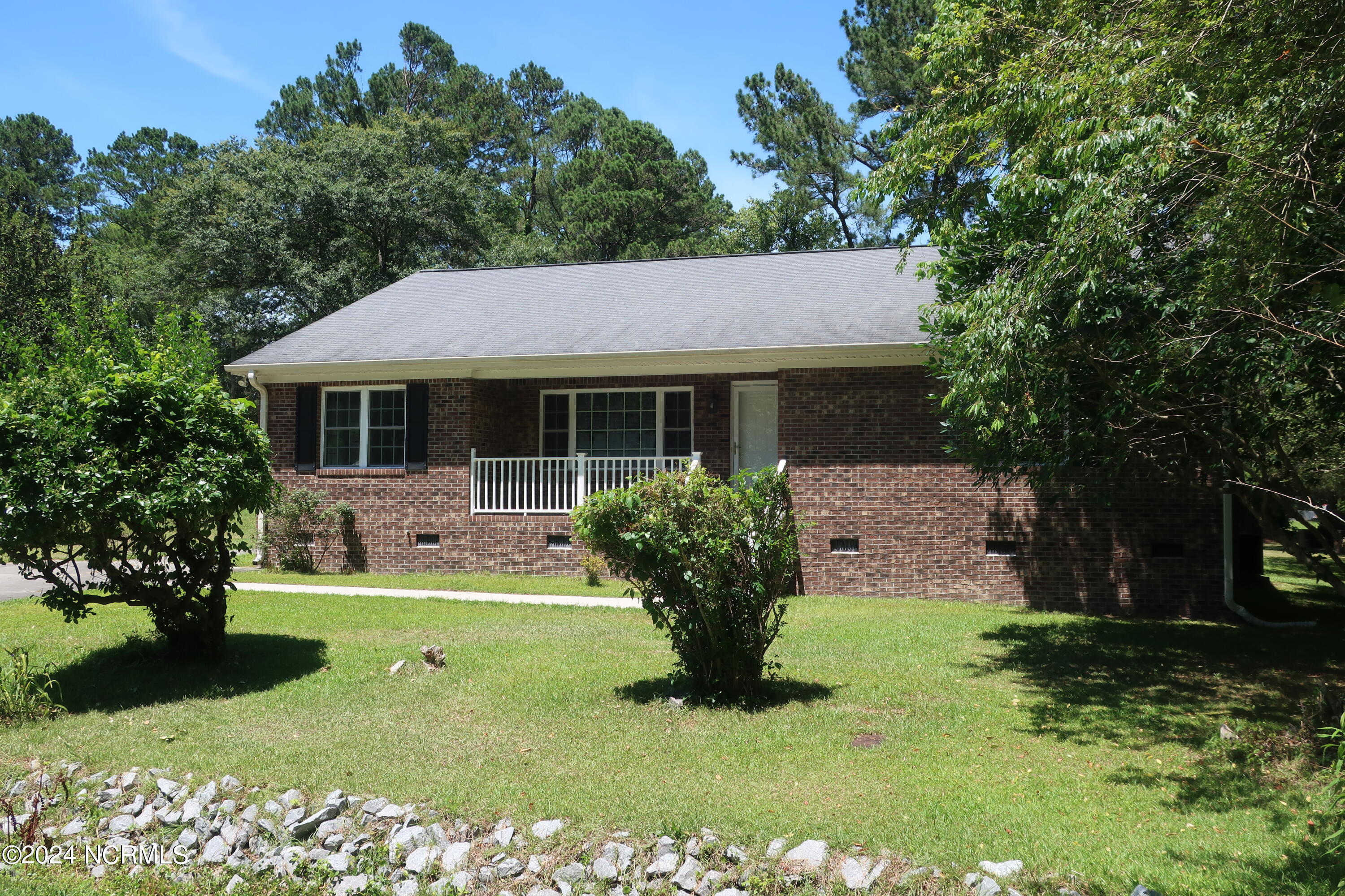 275 Peed Road Property Photo 1