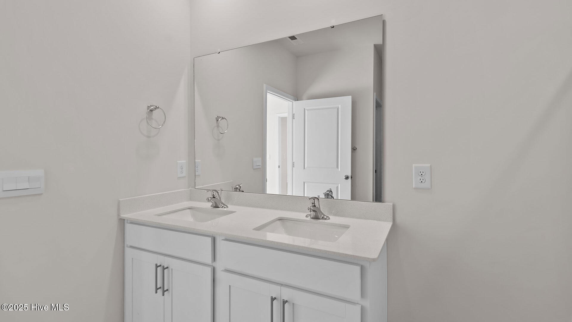 2092 Nc-102 Property Photo 27
