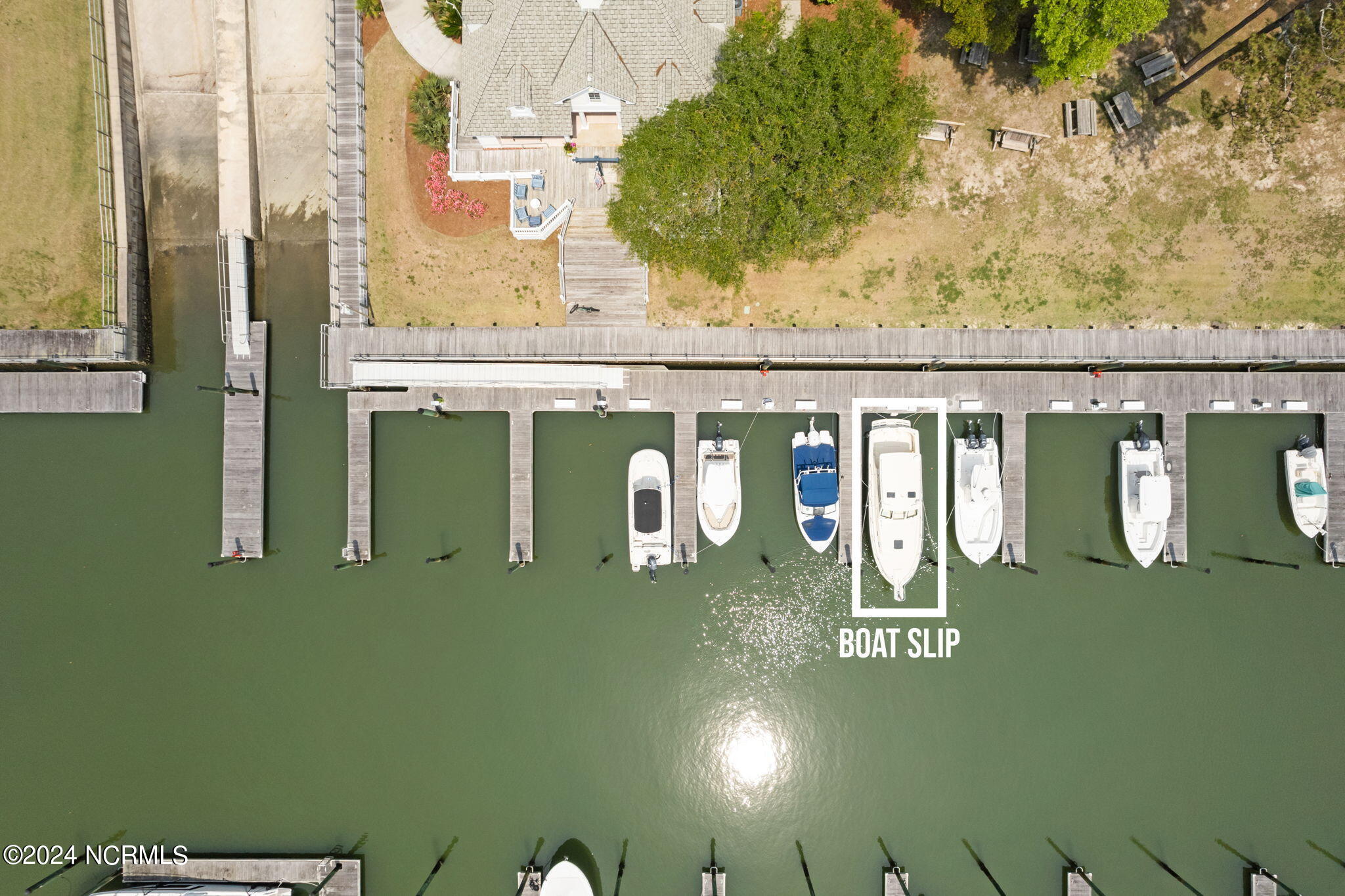 7 Seascape Marina Property Photo 1