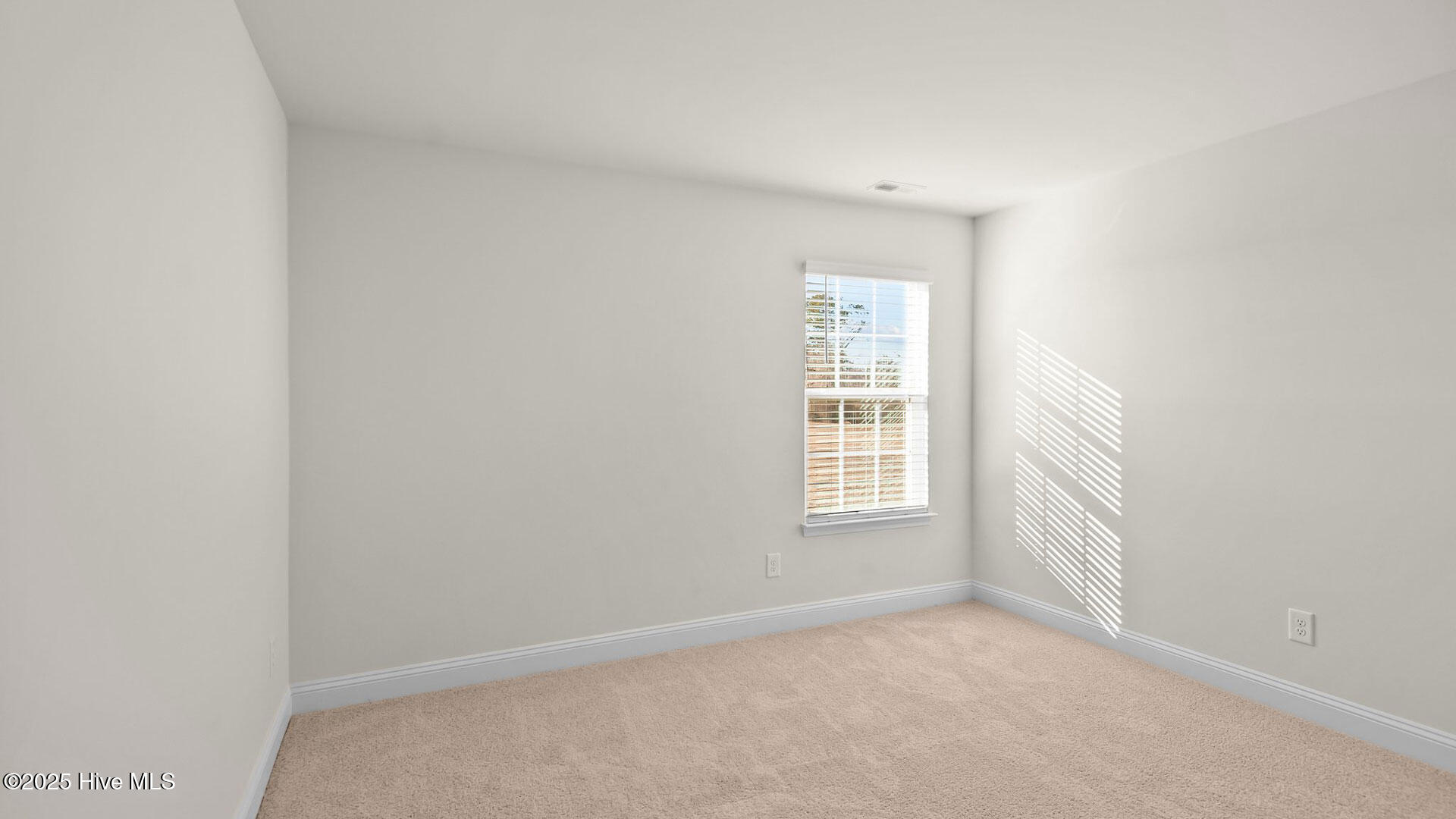 2070 Nc-102 Property Photo 12