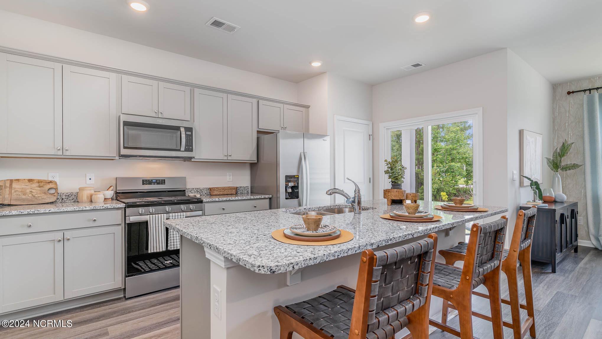1283 Rippling Cove Loop Property Photo 4
