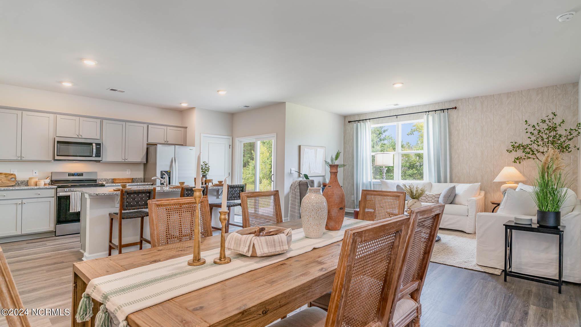 1283 Rippling Cove Loop Property Photo 6