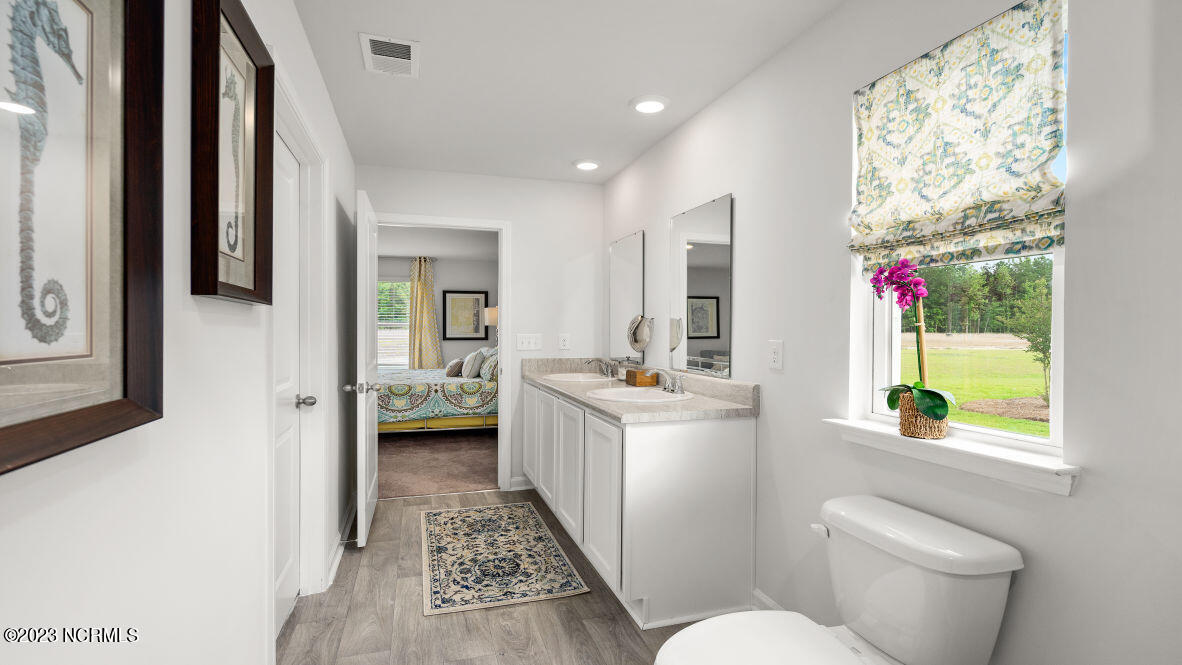 3870 Lady Bug Drive Property Photo 18